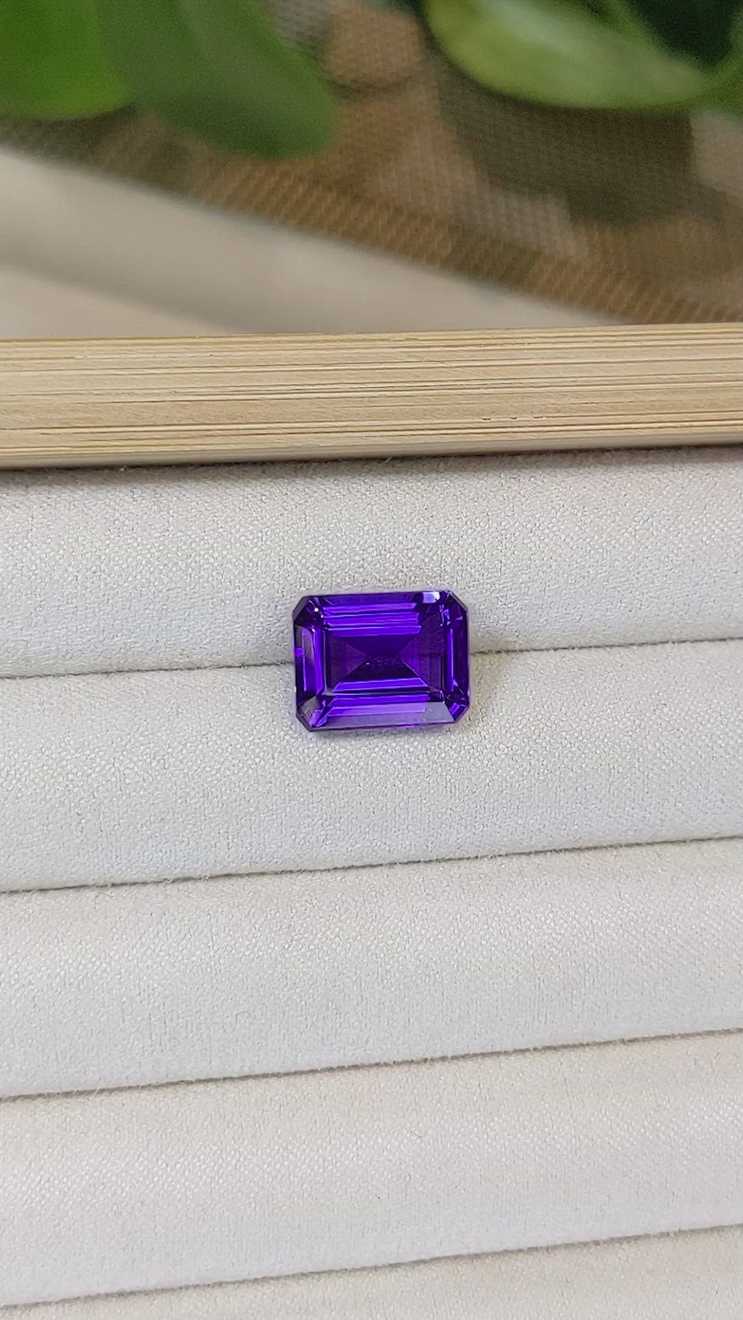 8.73 Ct. Violetish Blue Tanzanite from Tanzania Size Video