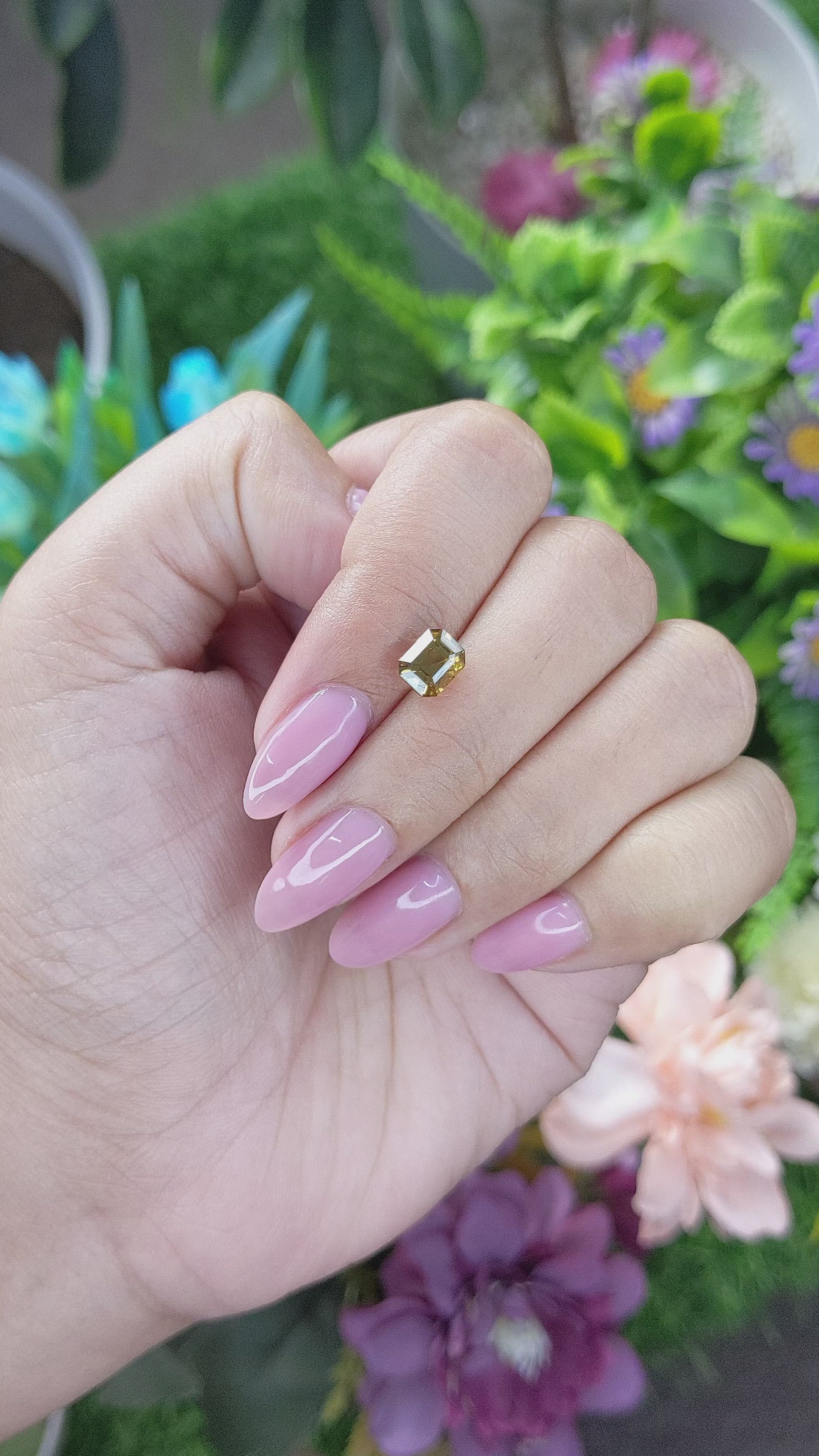 1.42 Ct. Greenish Yellow Chrysoberyl from Tanzania Size Video