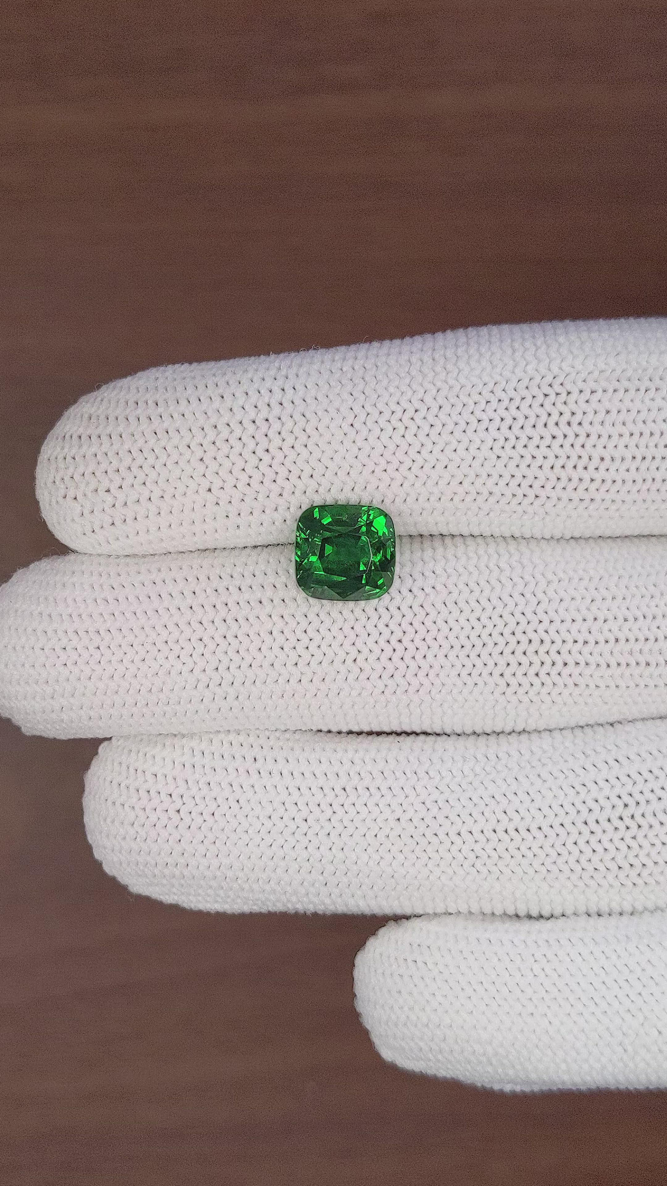 4.20 Ct. Tsavorite Garnet from Tanzania Size Video