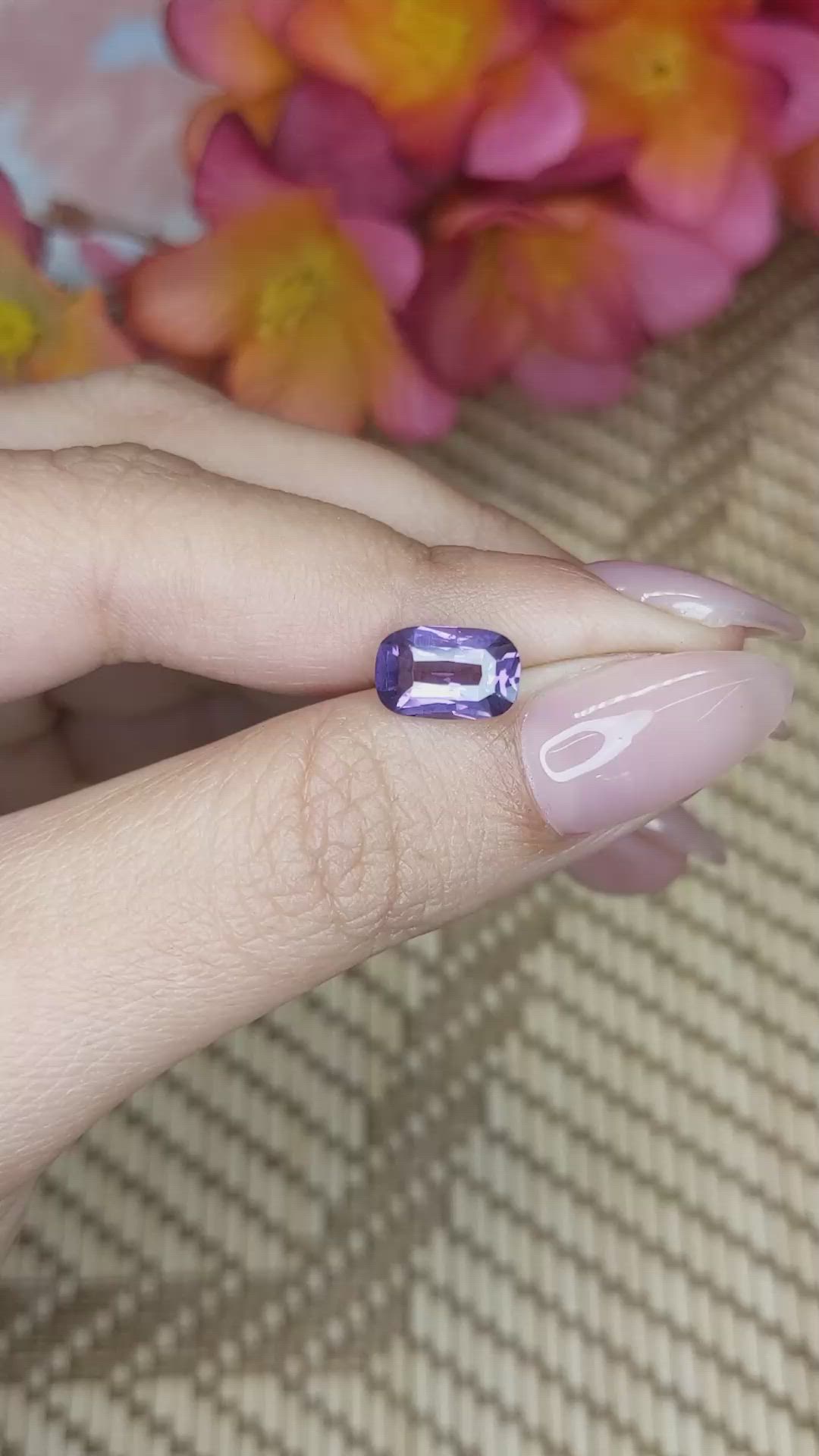 2.09 Ct. Spinel from Ceylon (Sri Lanka) Size Video