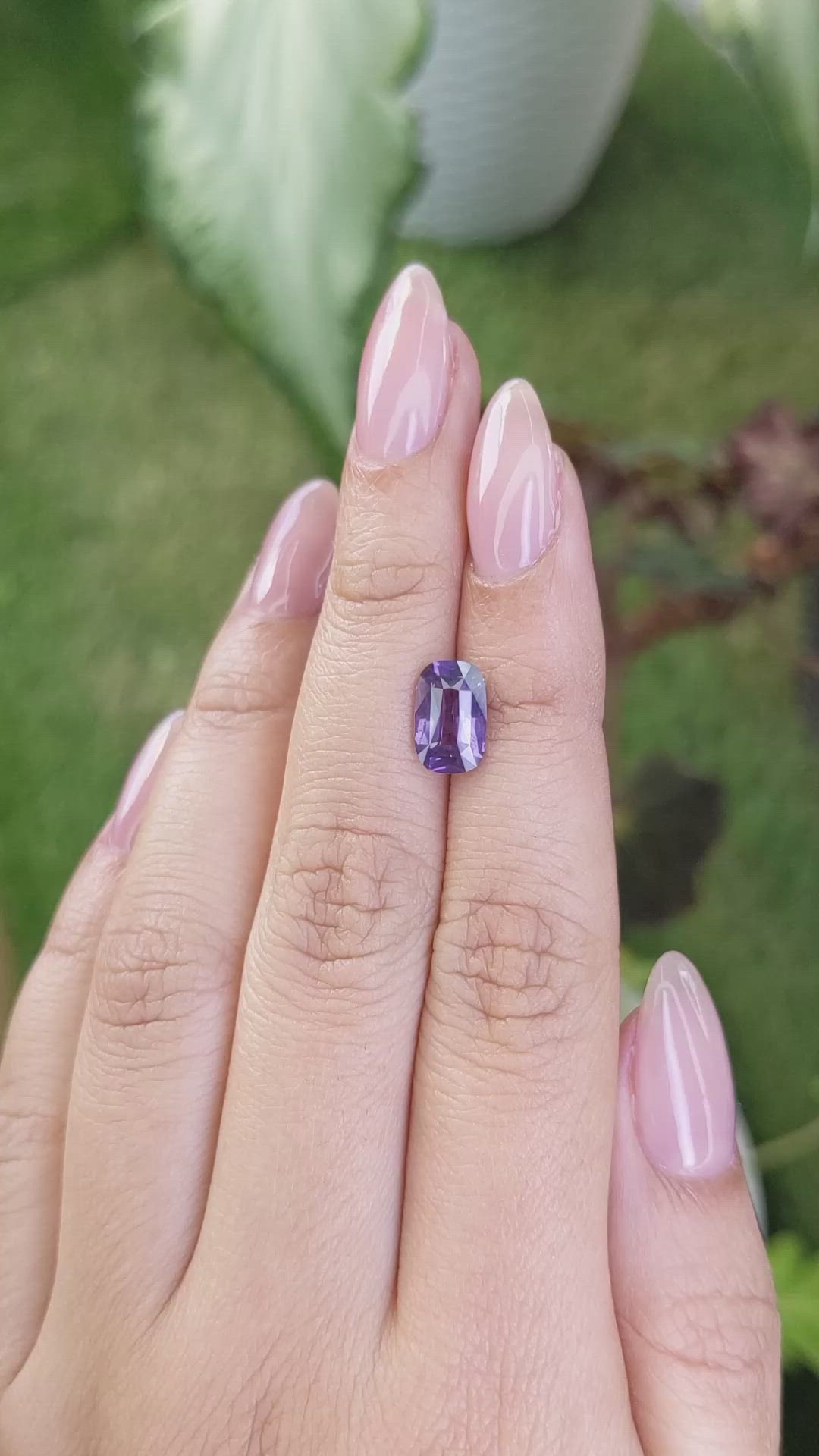 2.09 Ct. Spinel from Ceylon (Sri Lanka) Size Video