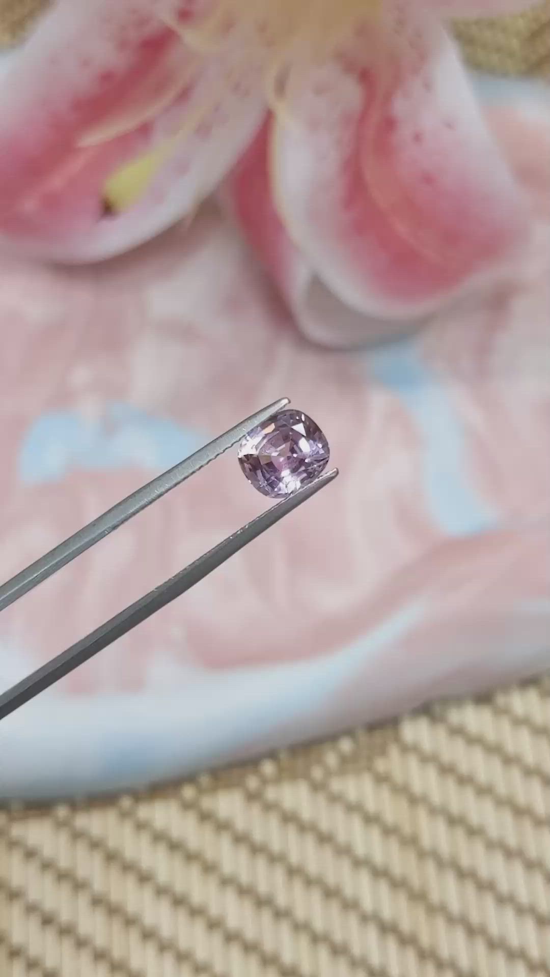 2.09 Ct. Spinel from Ceylon (Sri Lanka) Size Video
