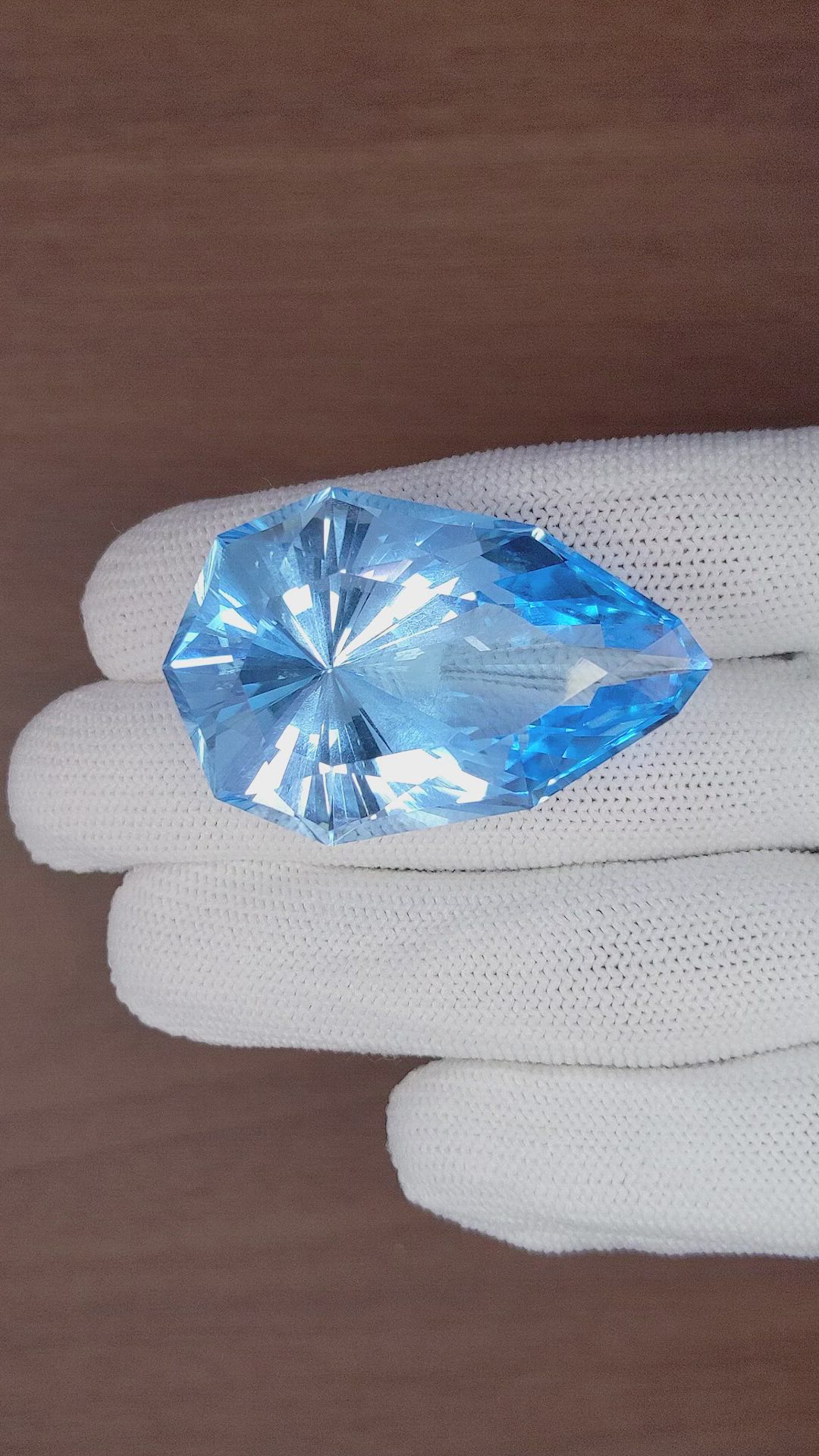 146.99 Ct. Blue Topaz from Ceylon (Sri Lanka) Size Video