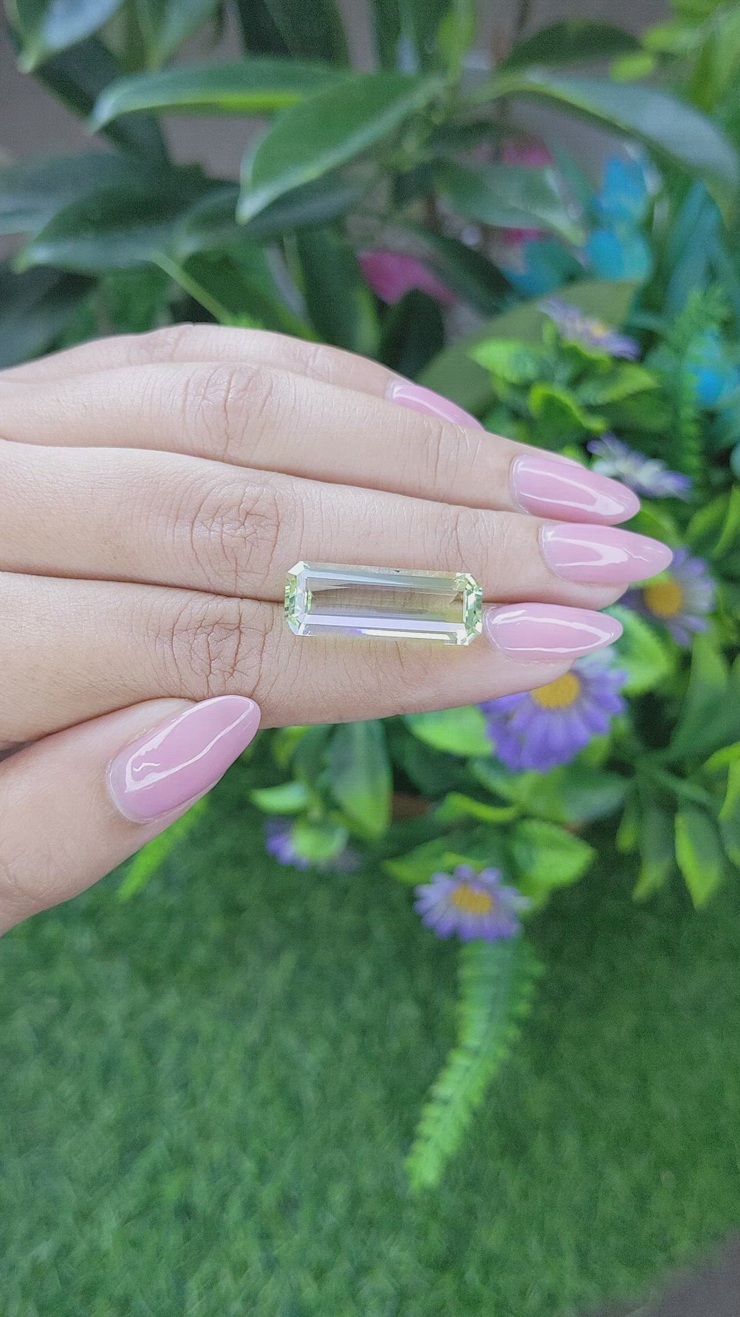 9.58 Ct. Green Beryl from Ceylon (Sri Lanka) Size Video