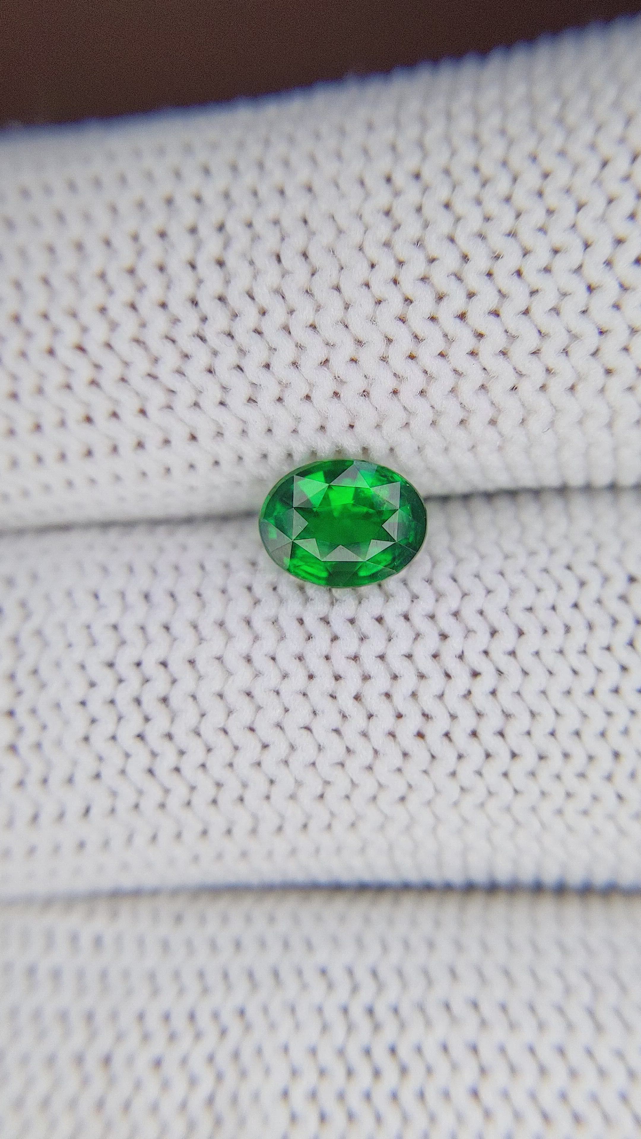 1.04 Ct. Tsavorite Garnet from Tanzania Size Video