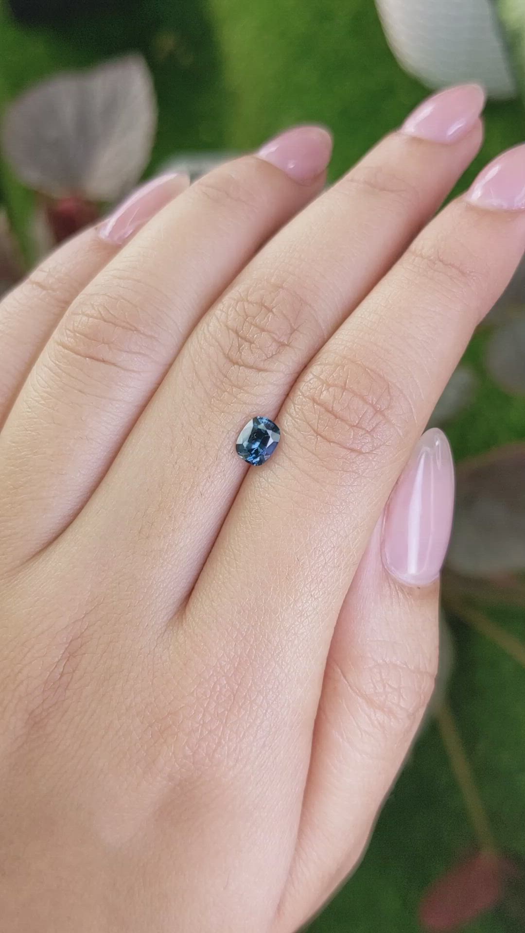 0.74 Ct. Spinel from Ceylon (Sri Lanka) Size Video