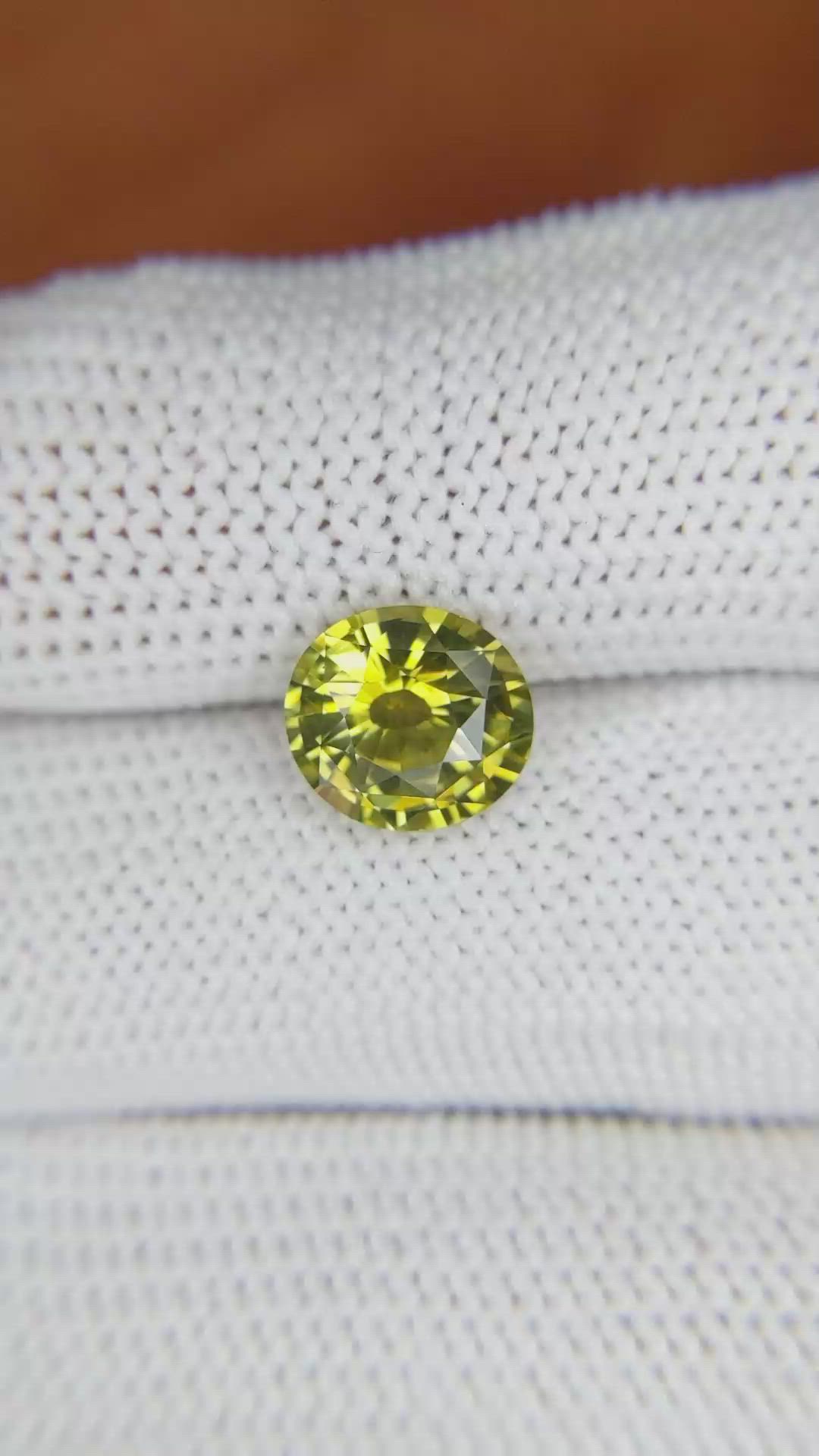 2.59 Ct. Chrysoberyl from Ceylon (Sri Lanka) Size Video