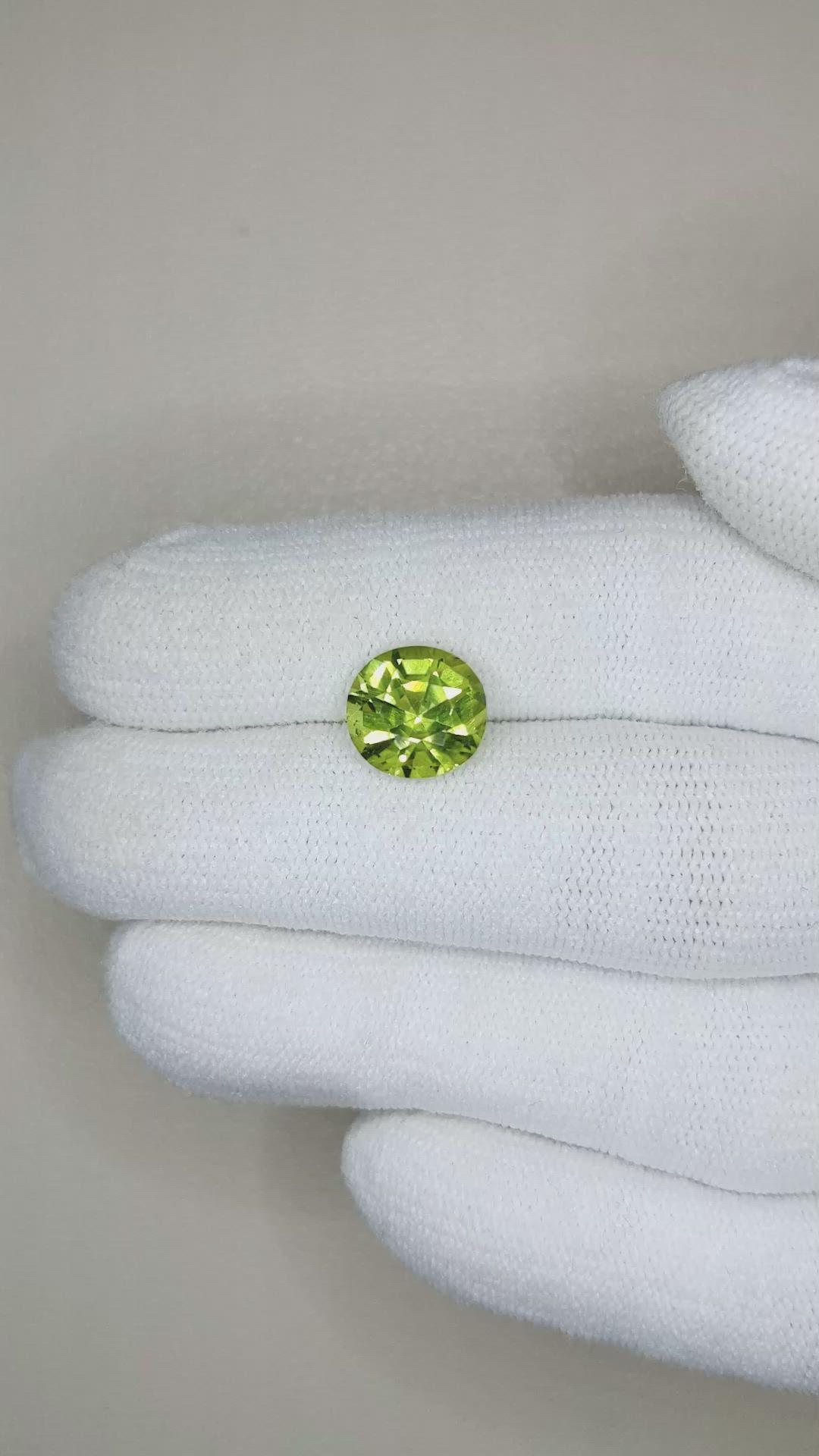 2.86 Ct. Peridot from Afghanistan Size Video