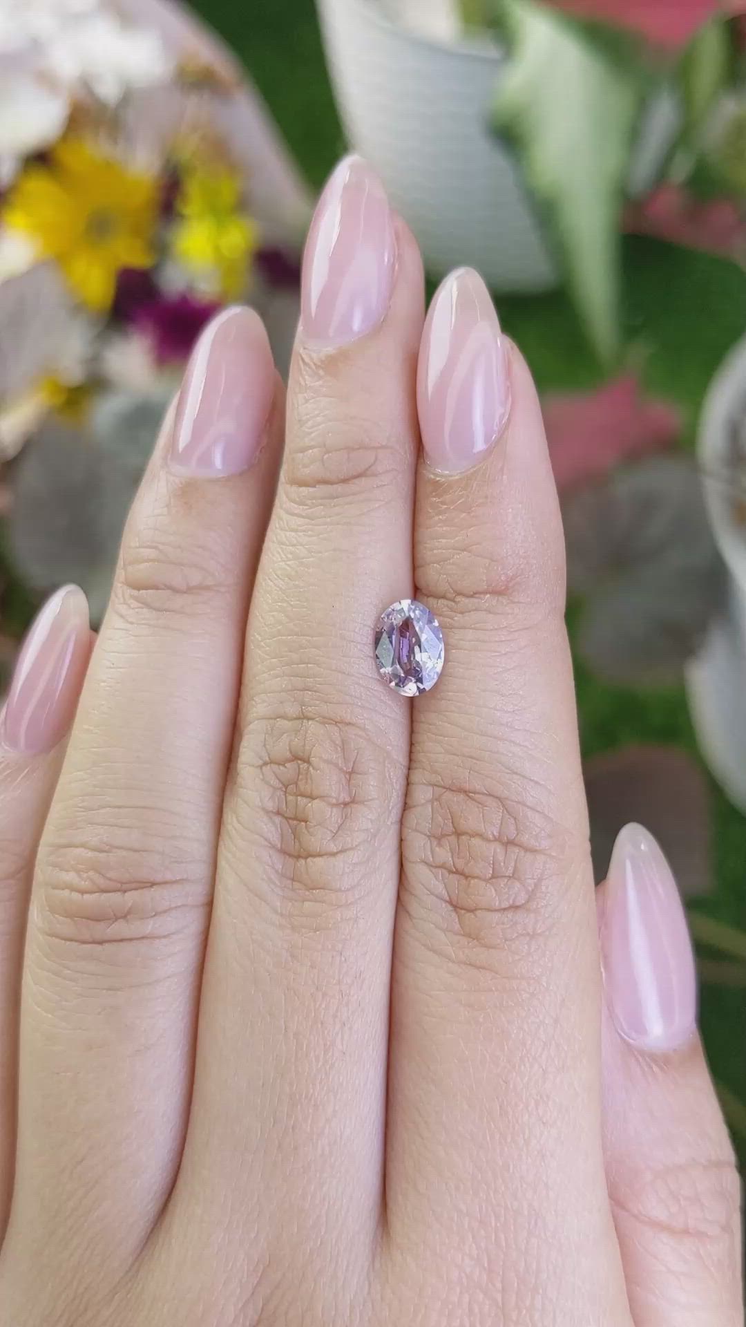 1.01 Ct. Spinel from Ceylon (Sri Lanka) Size Video