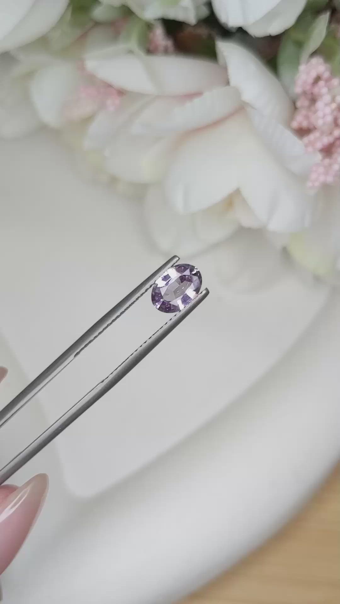 1.01 Ct. Spinel from Ceylon (Sri Lanka) Size Video