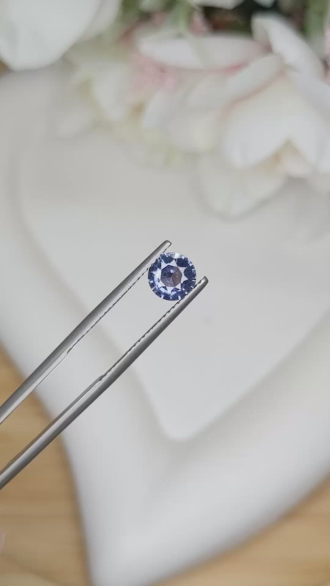 0.94 Ct. Spinel from Ceylon (Sri Lanka) Size Video