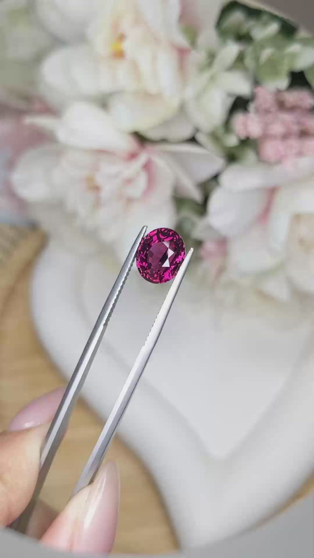 4.20 Ct. Garnet from Ceylon (Sri Lanka) Size Video