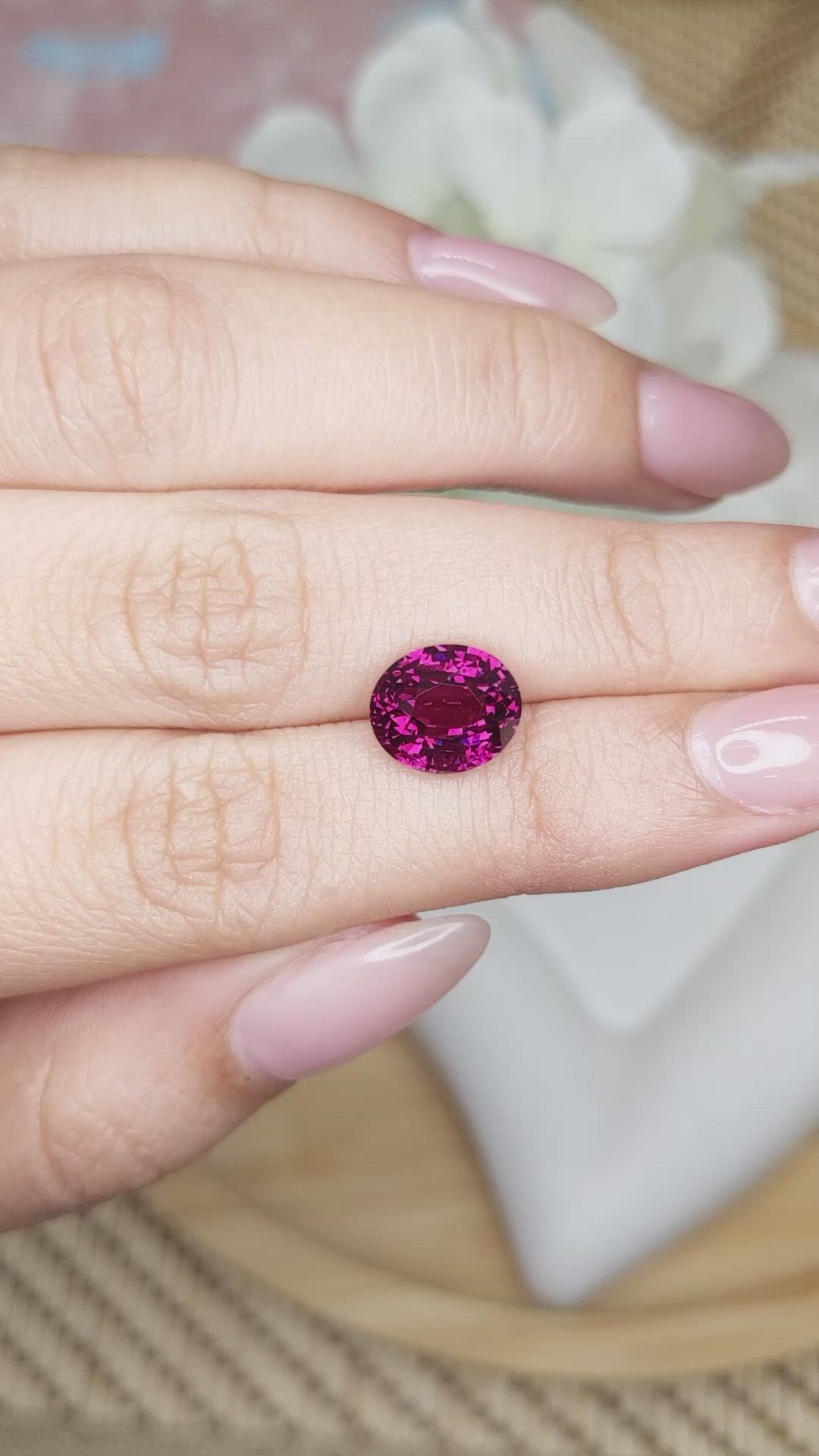 4.20 Ct. Garnet from Ceylon (Sri Lanka) Size Video