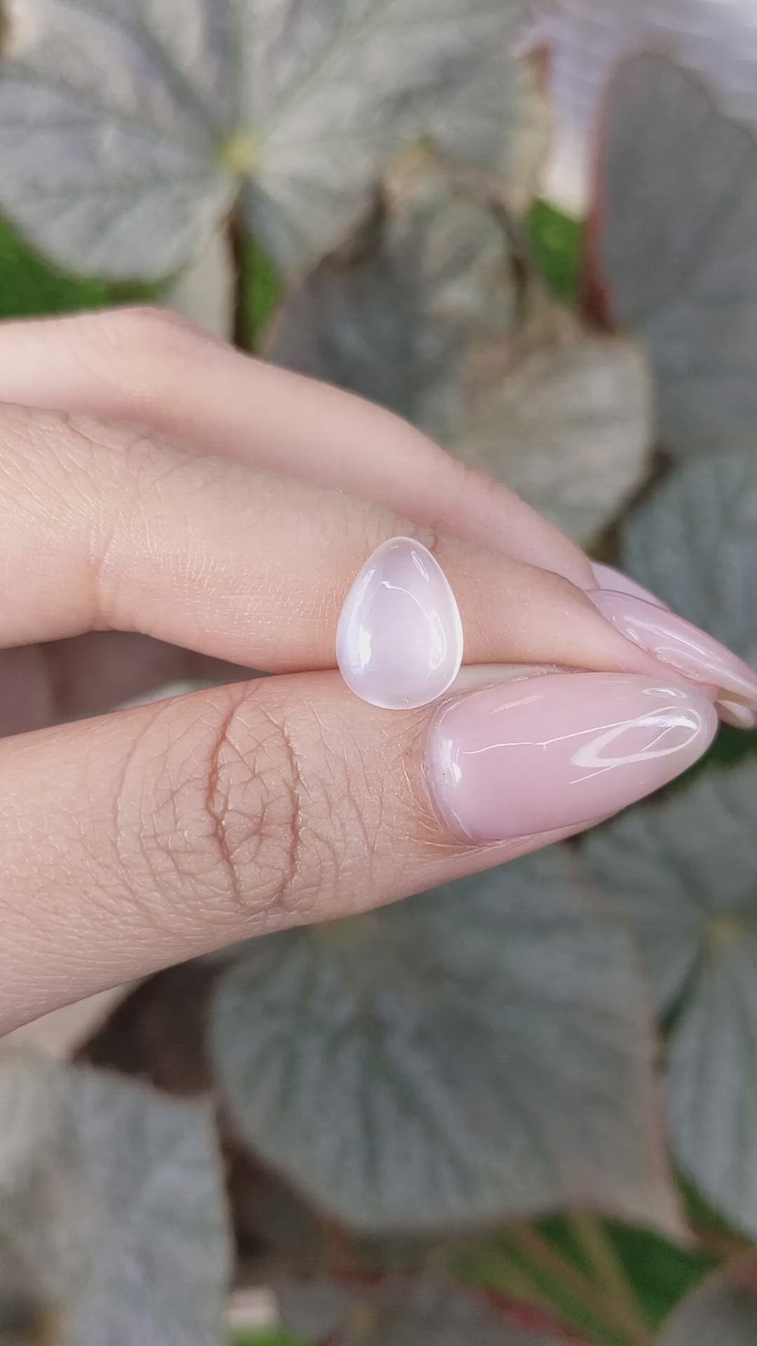 3.15 Ct. Cabochon Moonstone from Ceylon (Sri Lanka) Size Video