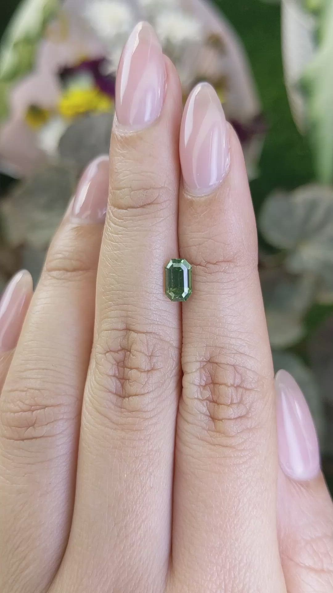 1.14 Ct. Zircon from Ceylon (Sri Lanka) Size Video