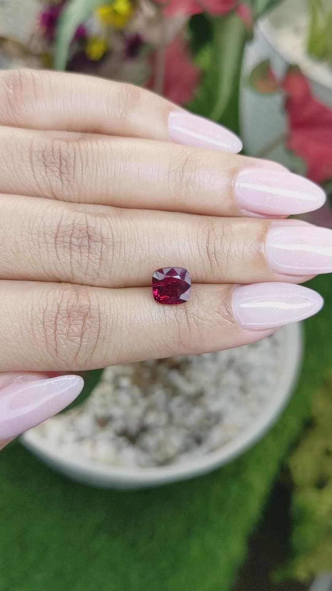 2.52 Ct. Spinel from Ceylon (Sri Lanka) Size Video
