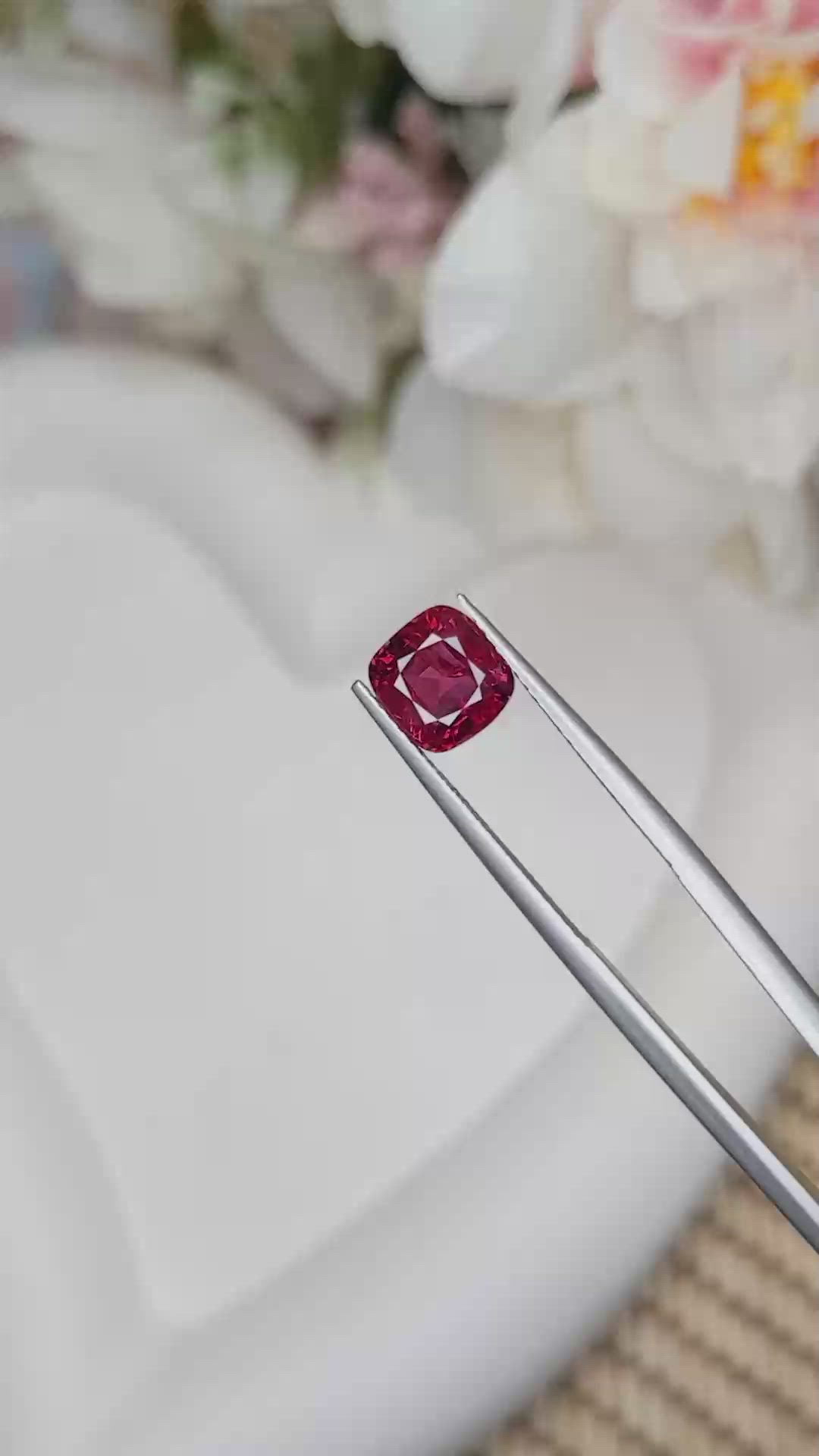 2.52 Ct. Spinel from Ceylon (Sri Lanka) Size Video