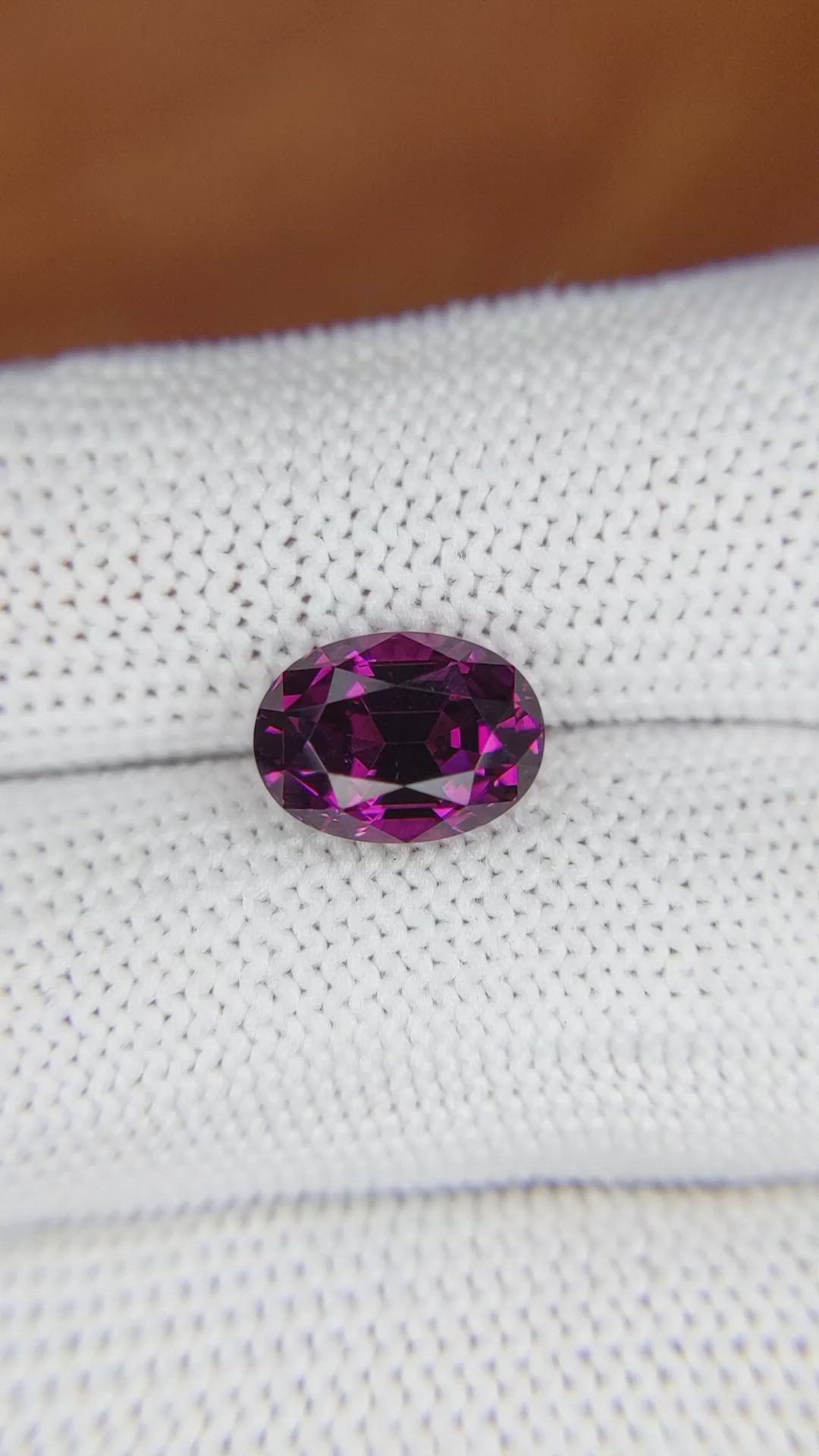 4.56 Ct. Rhodolite Garnet from Madagascar Size Video