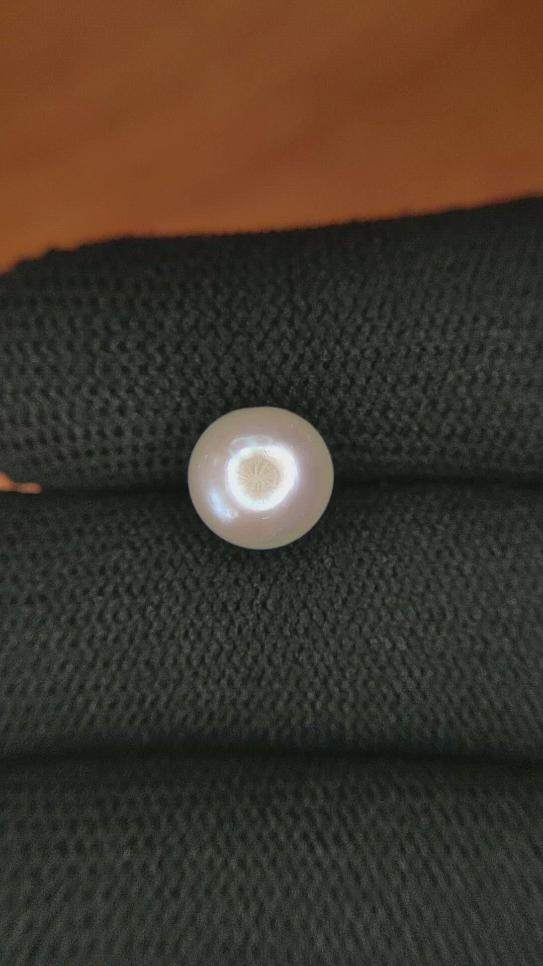 3.28 Ct. Cream with Gold Overtone South Sea Pearl from Australia Size Video