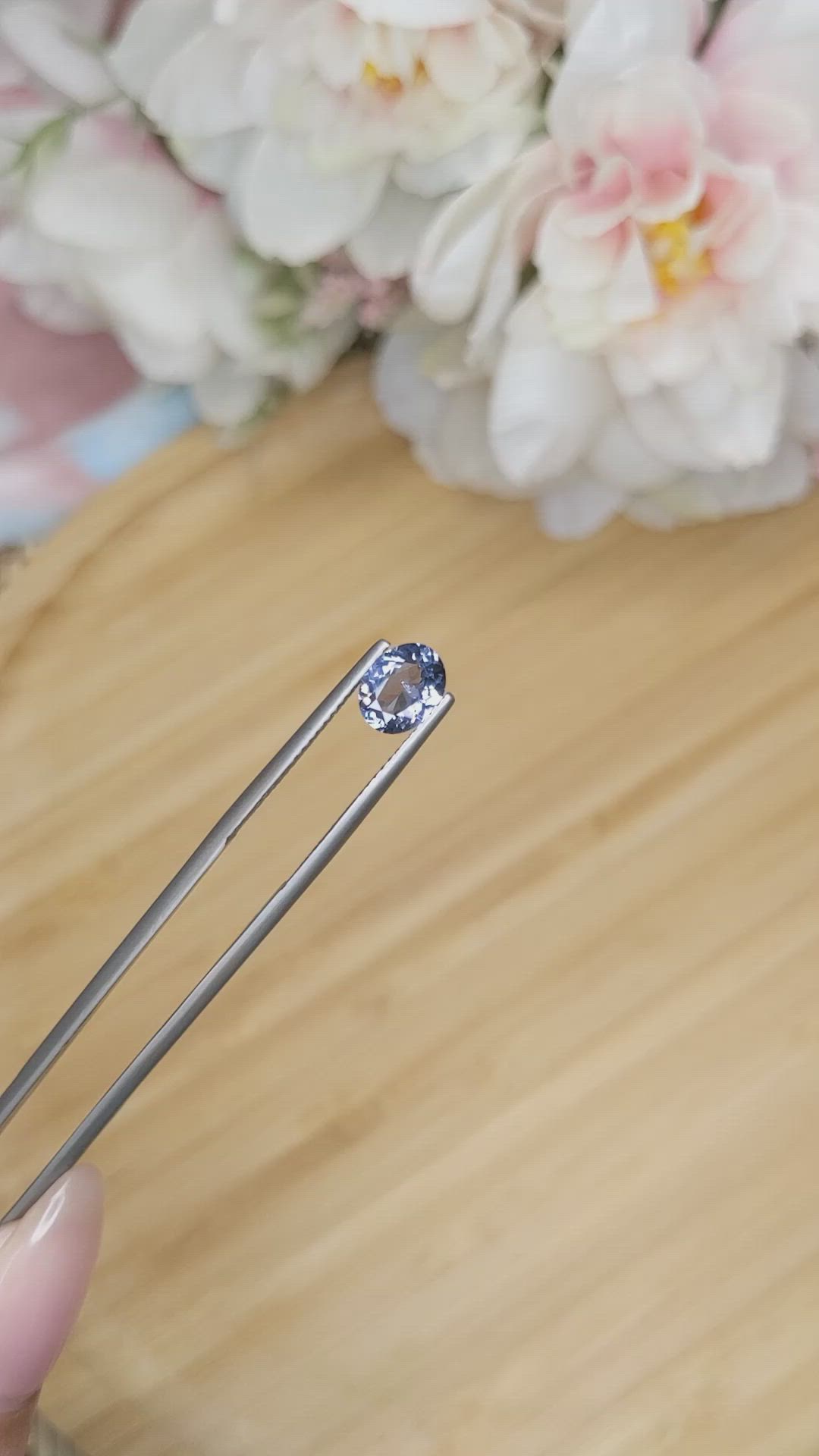 1.11 Ct. Spinel from Ceylon (Sri Lanka) Size Video