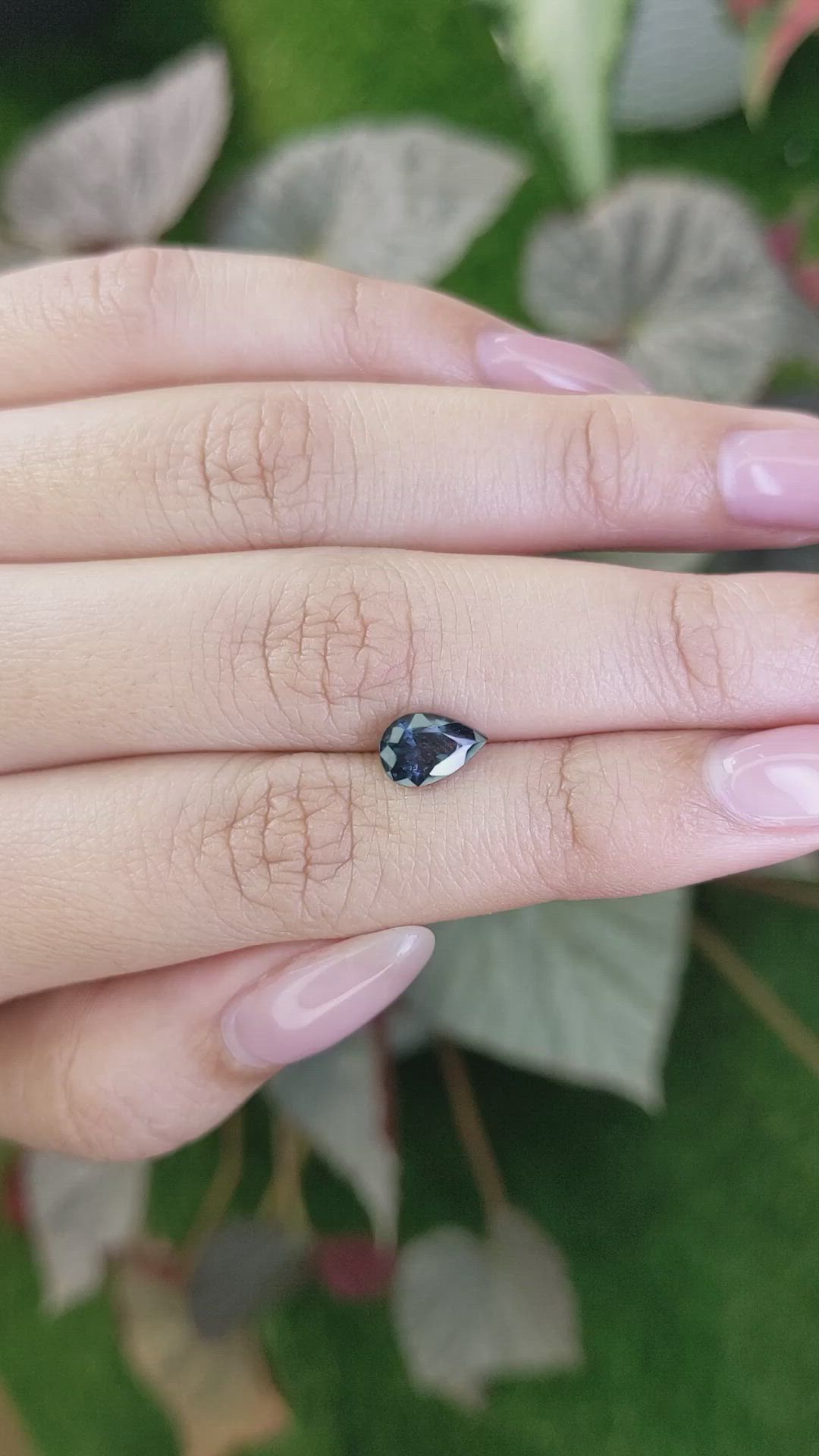 1.40 Ct. Spinel from Ceylon (Sri Lanka) Size Video