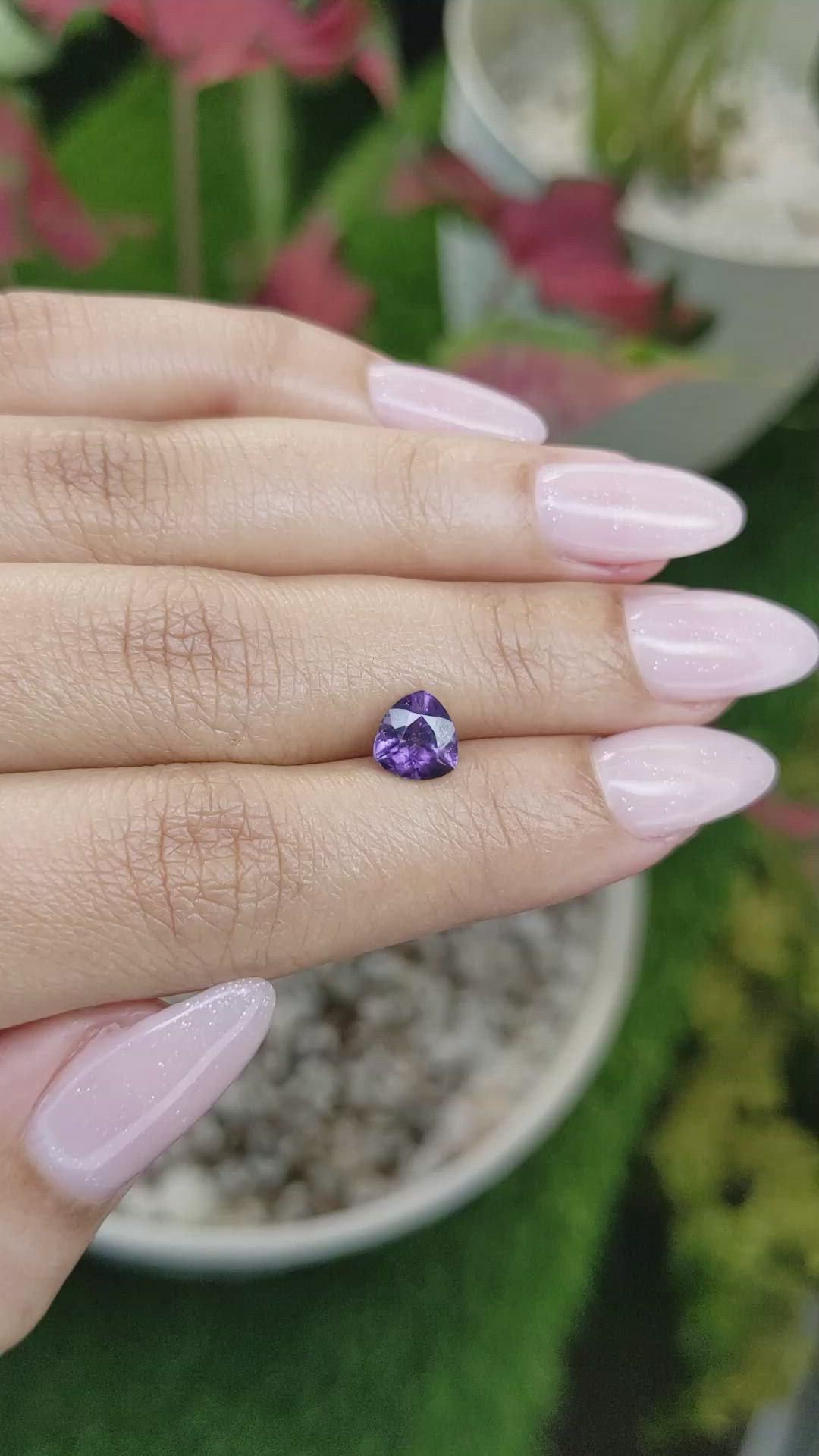 1.24 Ct. Spinel from Ceylon (Sri Lanka) Size Video