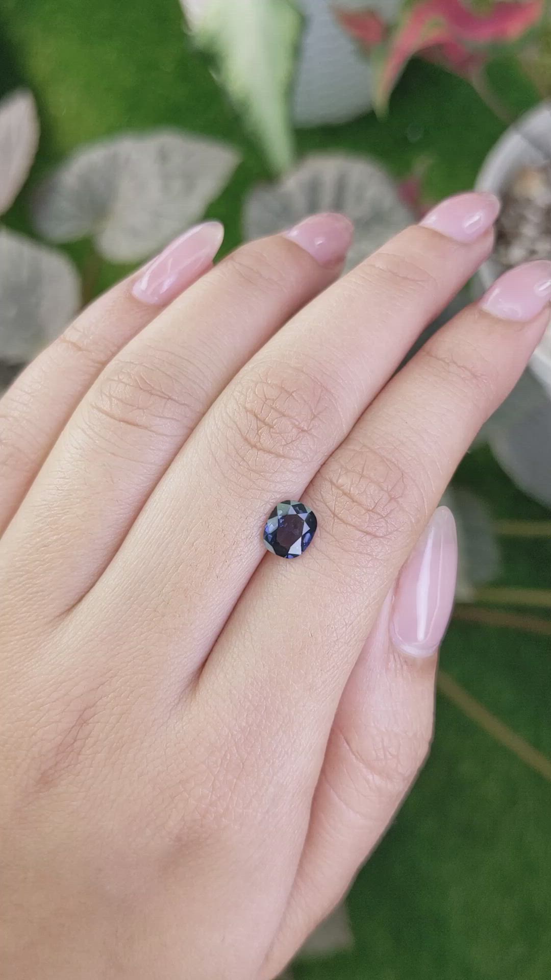 1.10 Ct. Spinel from Ceylon (Sri Lanka) Size Video