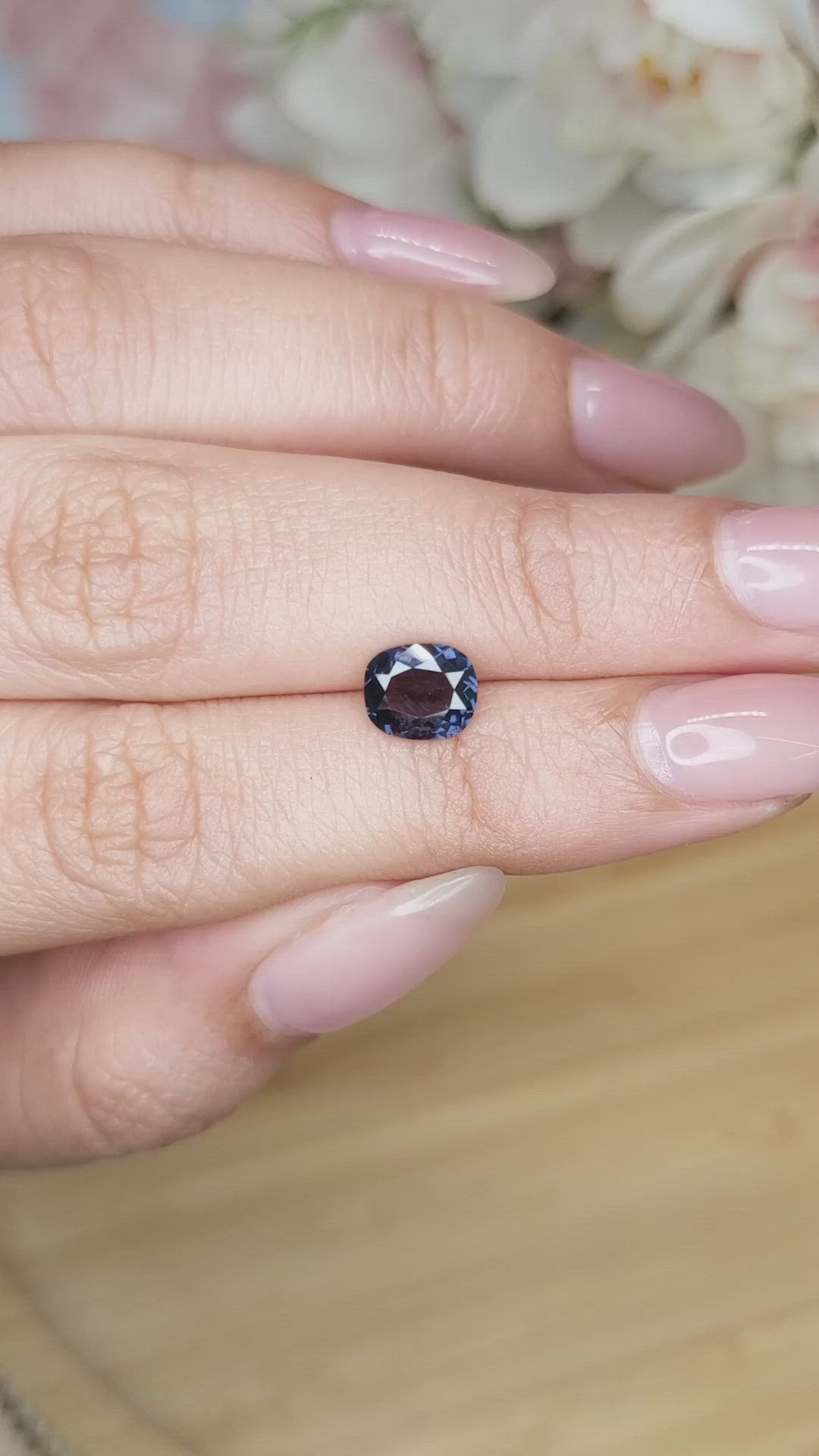 1.10 Ct. Spinel from Ceylon (Sri Lanka) Size Video