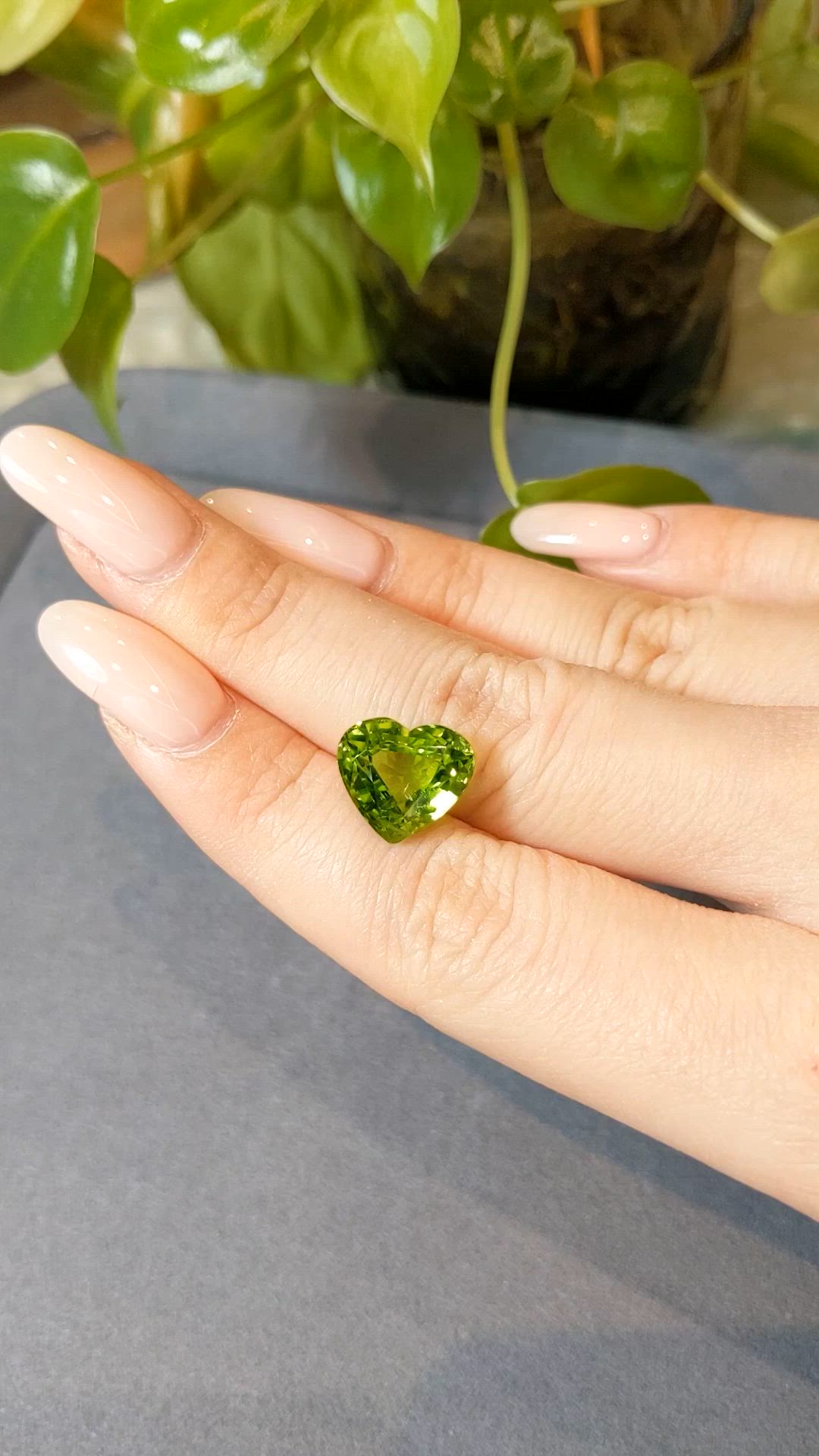 8.66 Ct. Yellowish Green Peridot from Afghanistan Size Video