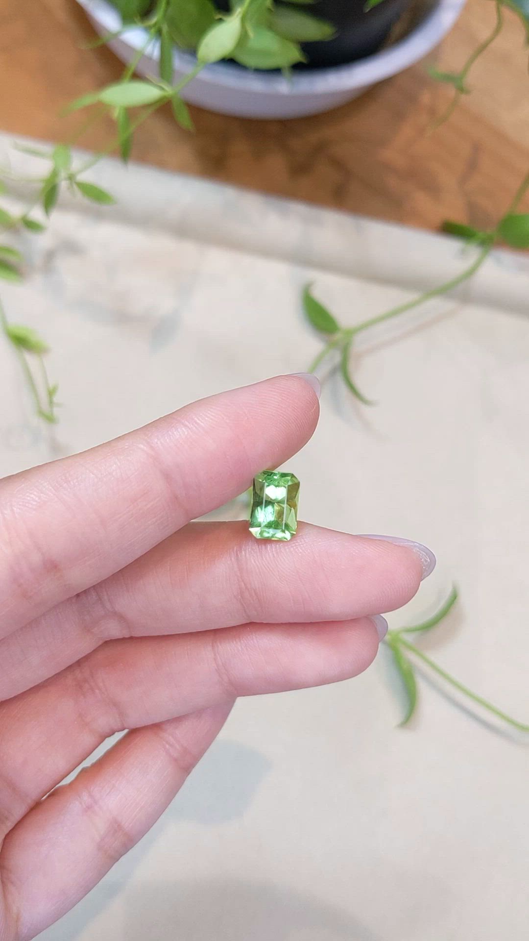 3.32 Ct. Green (Lime Green) Peridot from Afghanistan Size Video