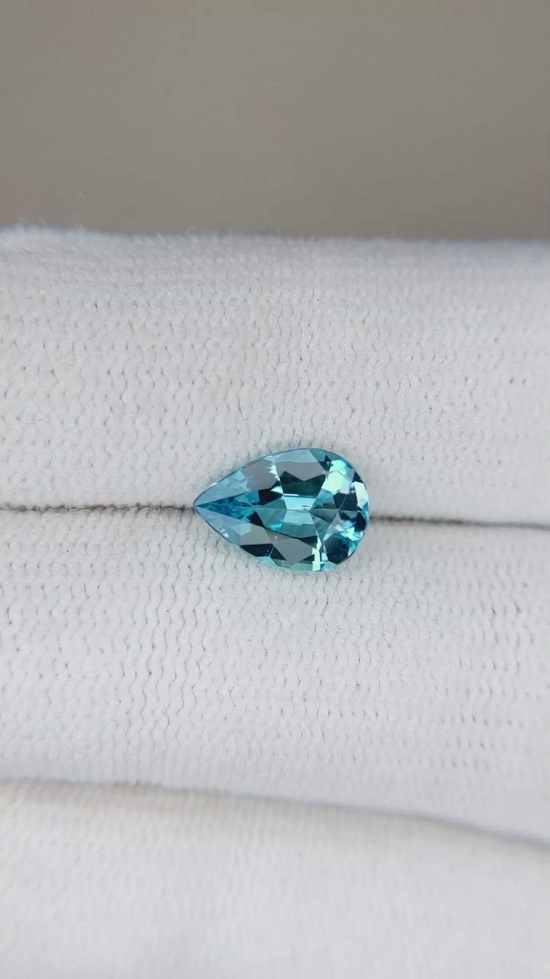 1.09 Ct. Aquamarine from Brazil Size Video