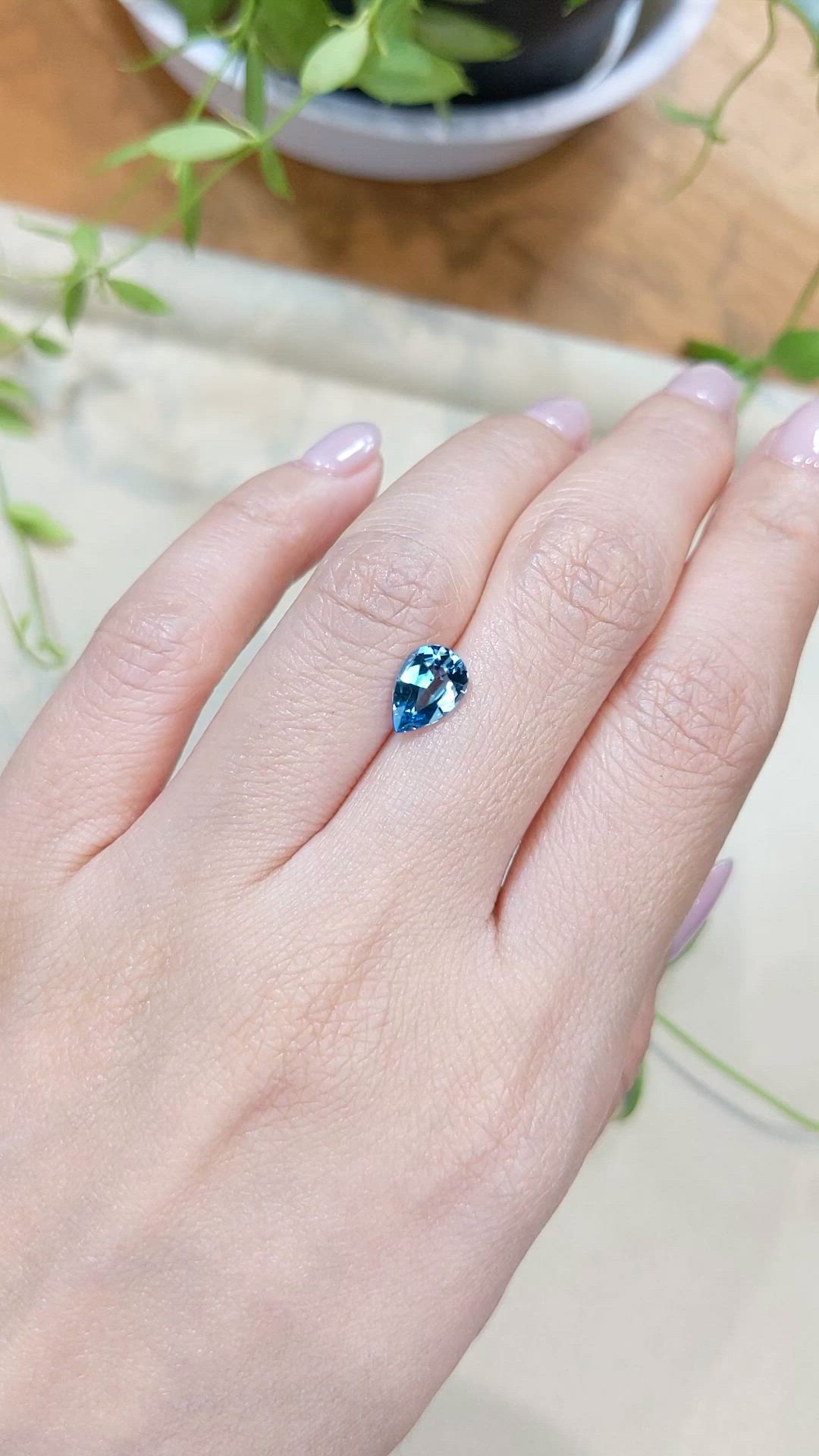 1.09 Ct. Aquamarine from Brazil Size Video