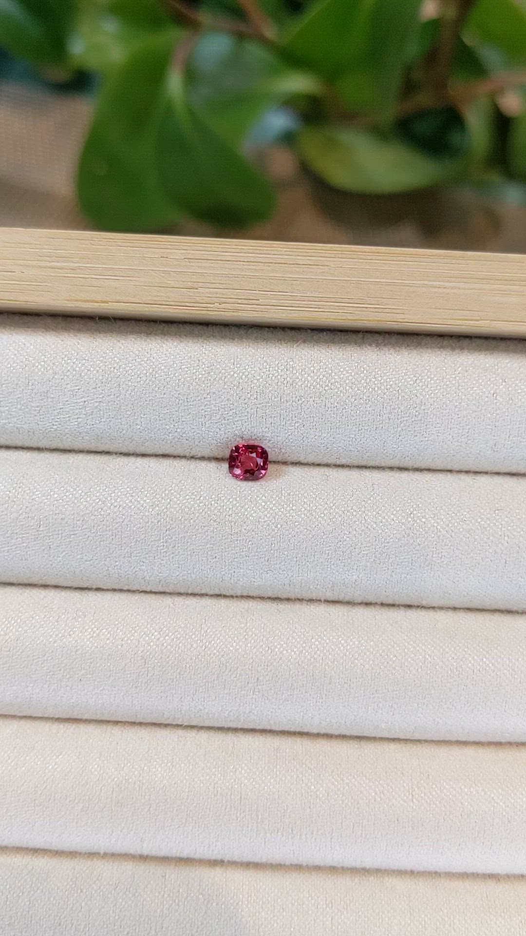 0.50 Ct. Spinel from Burma (Myanmar) Size Video