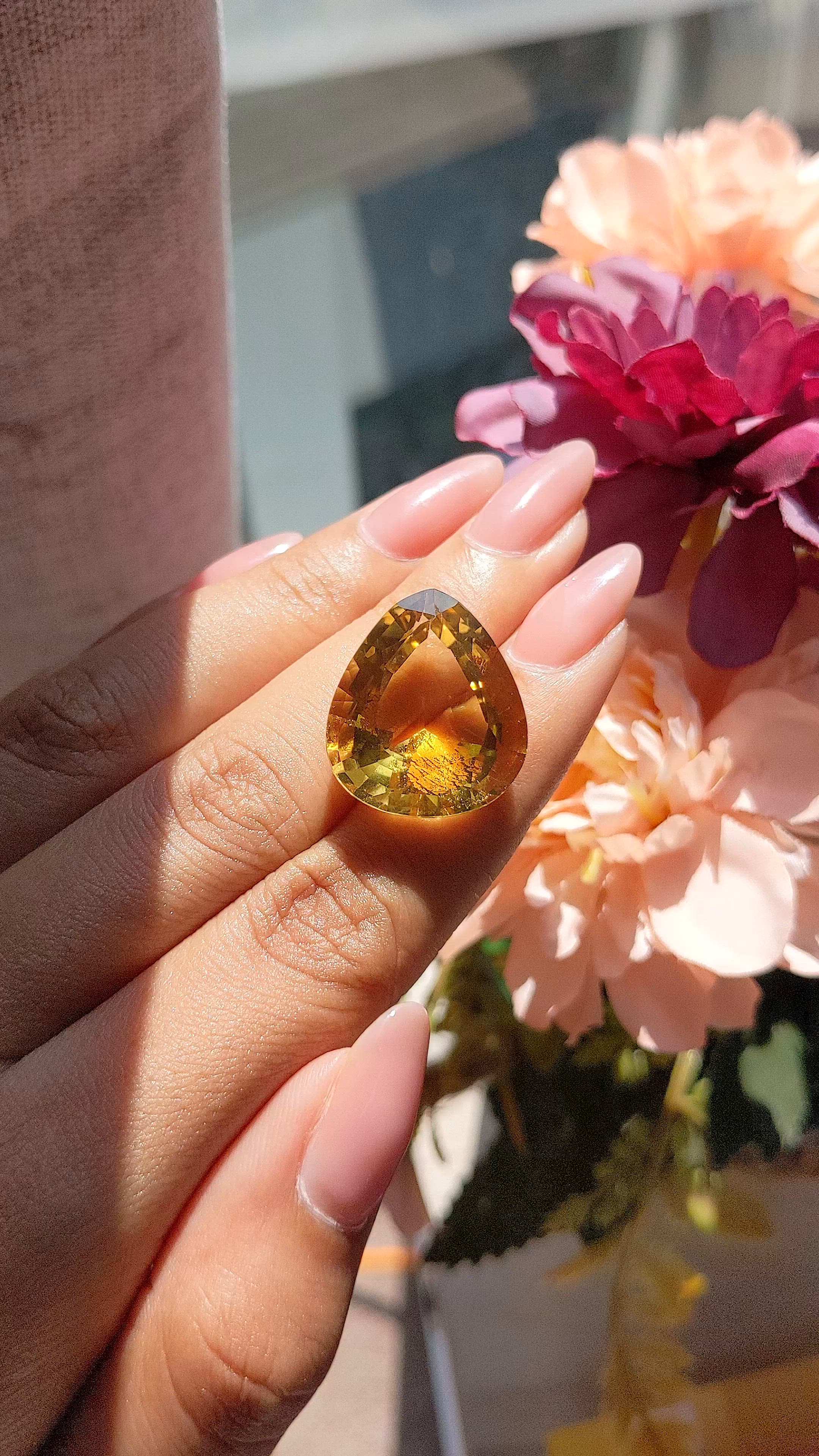 23.89 Ct. Brown Citrine from Ceylon (Sri Lanka) Size Video