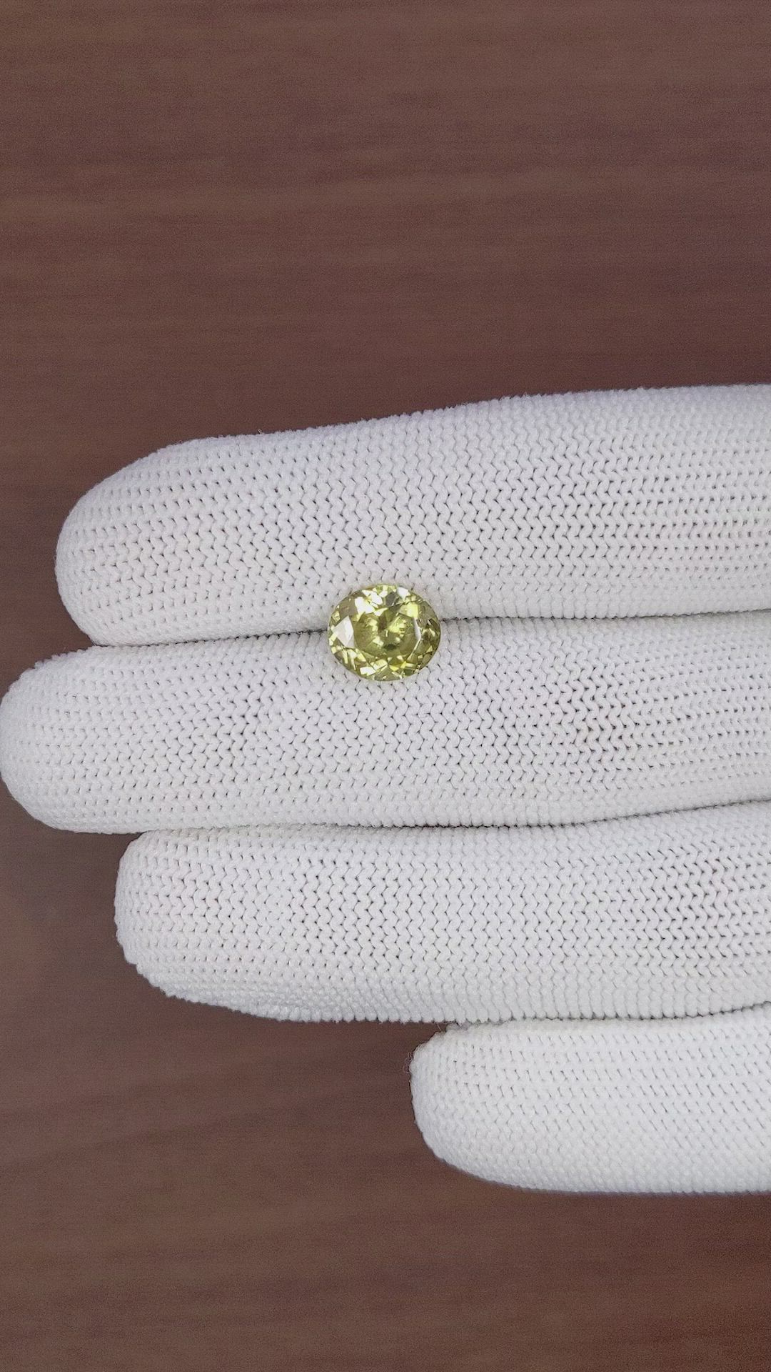 3.03 Ct. Yellow Zircon from Ceylon (Sri Lanka) Size Video