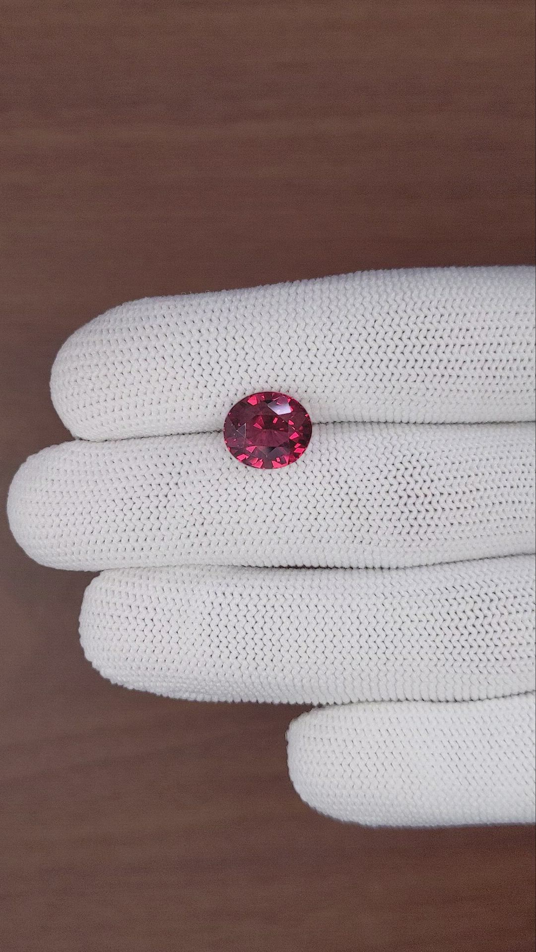 5.45 Ct. Red Garnet from Ceylon (Sri Lanka) Size Video