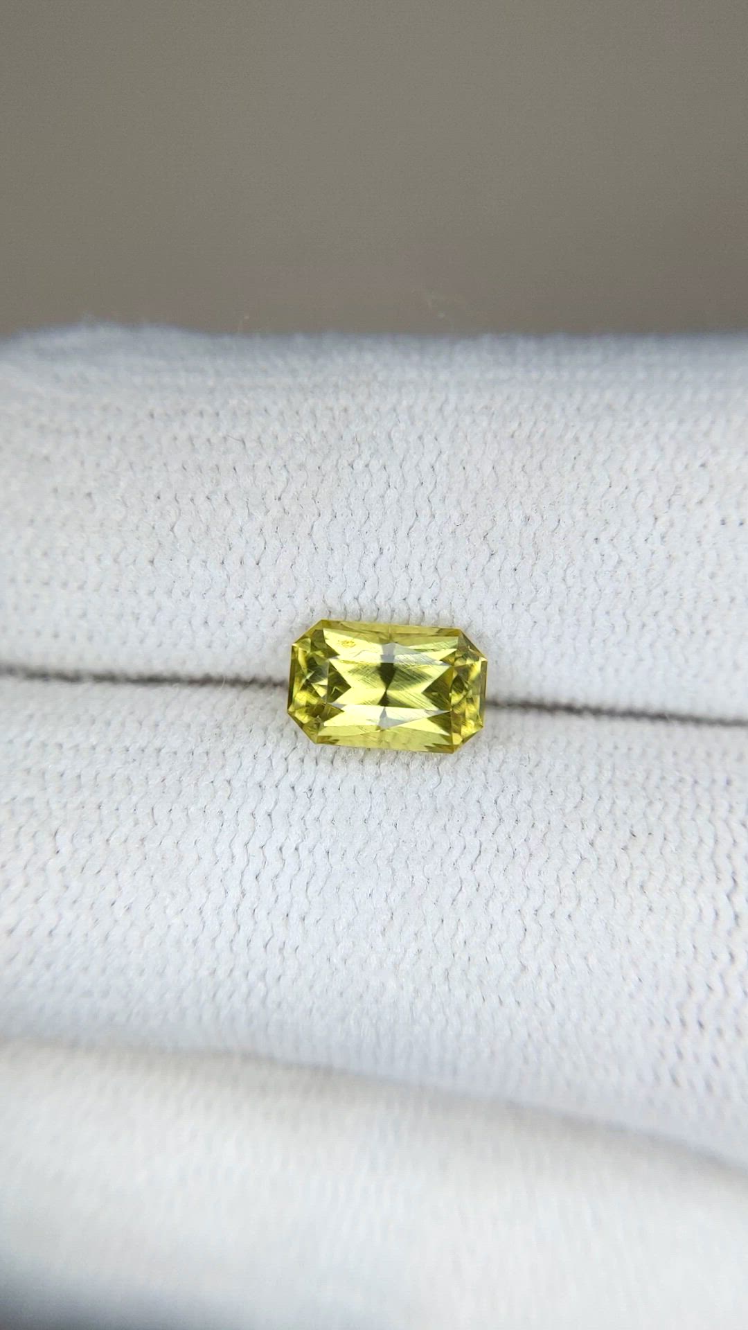 1.17 Ct. Yellowish Green Chrysoberyl from Ceylon (Sri Lanka) Size Video