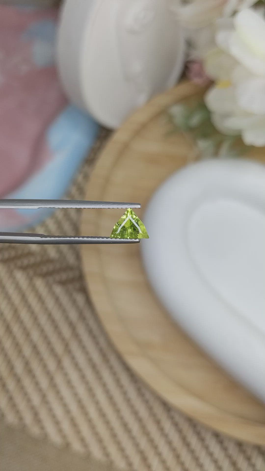 0.85 Ct. Peridot from Ceylon (Sri Lanka) Size Video