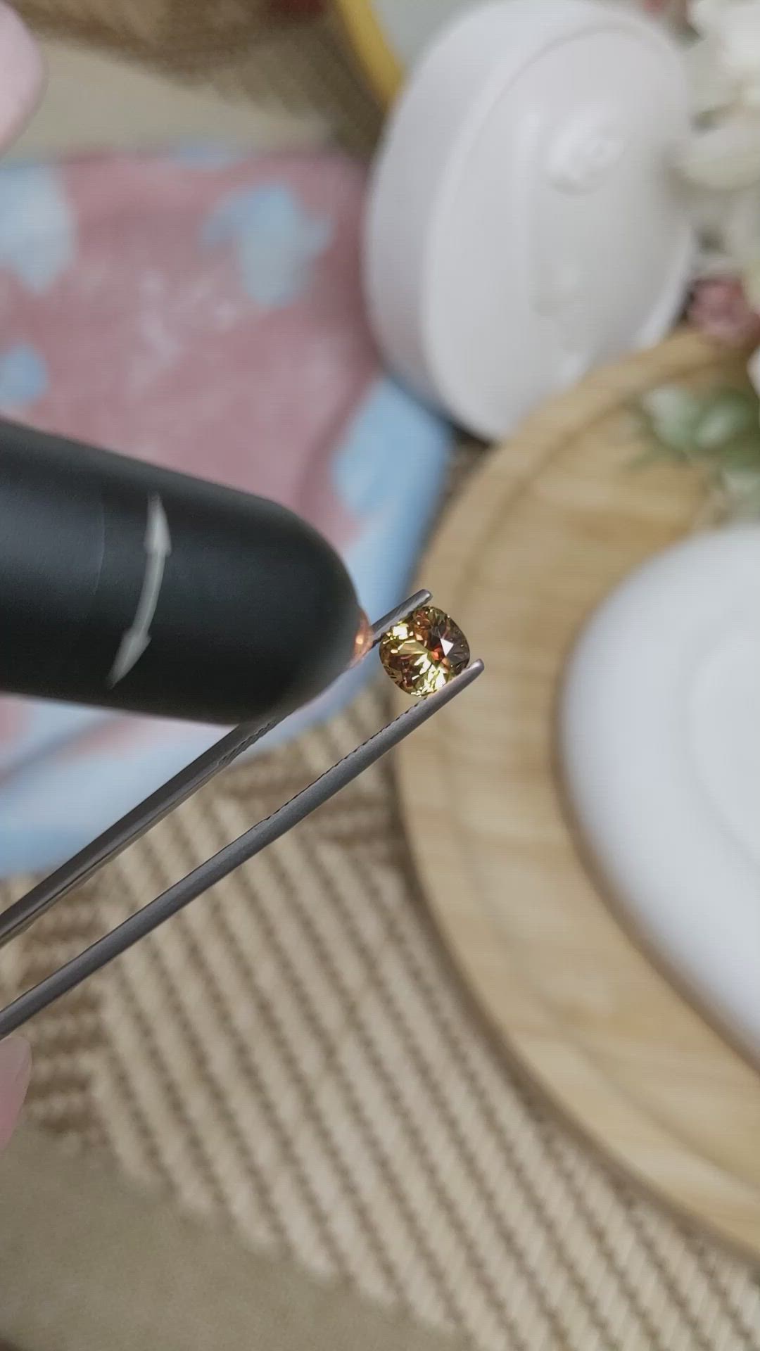 1.39 Ct. Alexandrite from Ceylon (Sri Lanka) Size Video