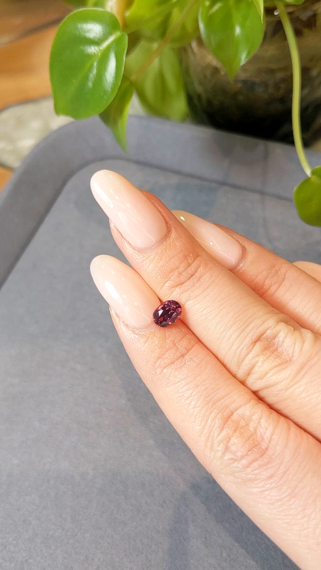 1.00 Ct. Reddish Pink Garnet from Ceylon (Sri Lanka) Size Video