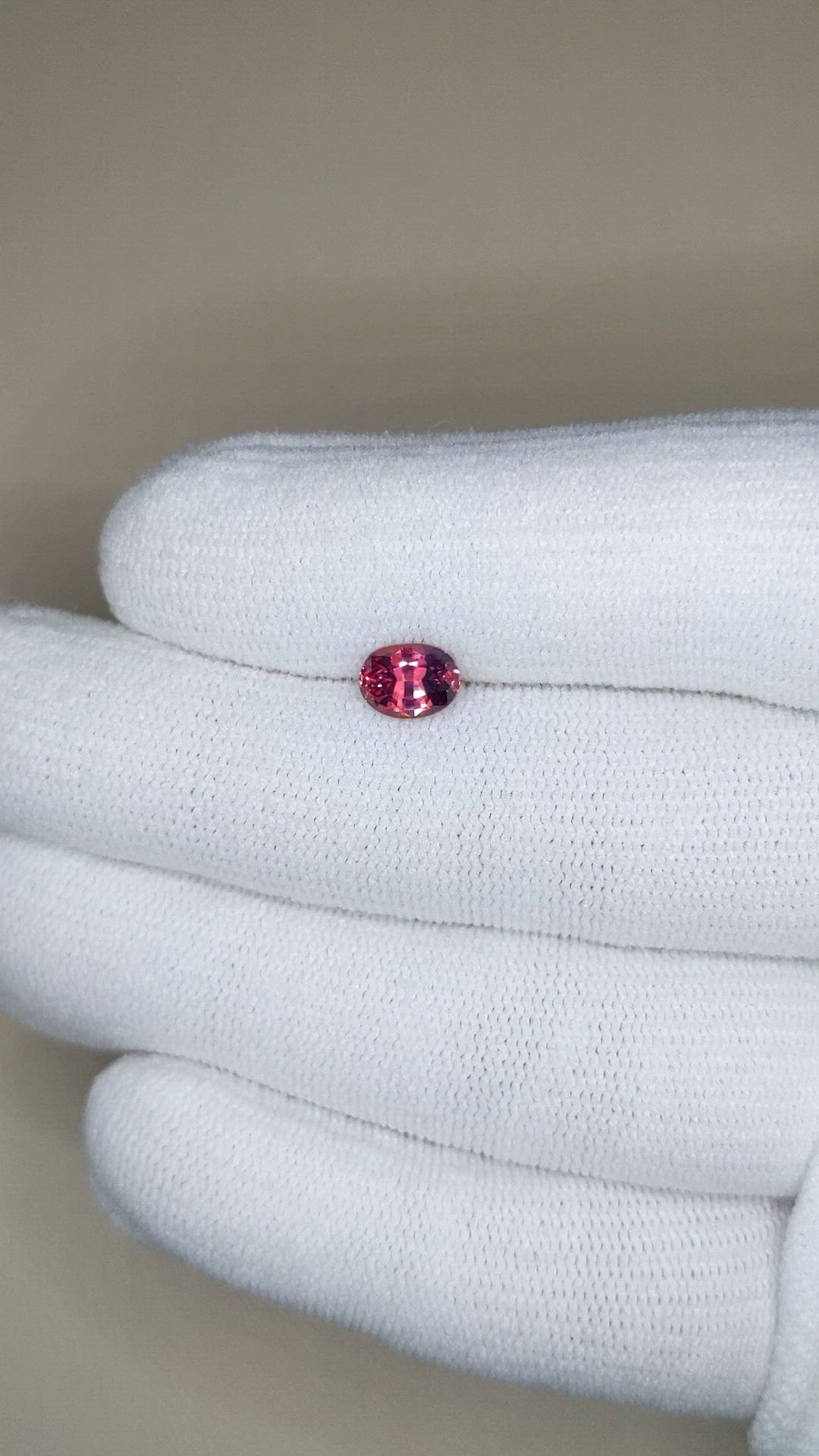 1.00 Ct. Reddish Pink Garnet from Ceylon (Sri Lanka) Size Video
