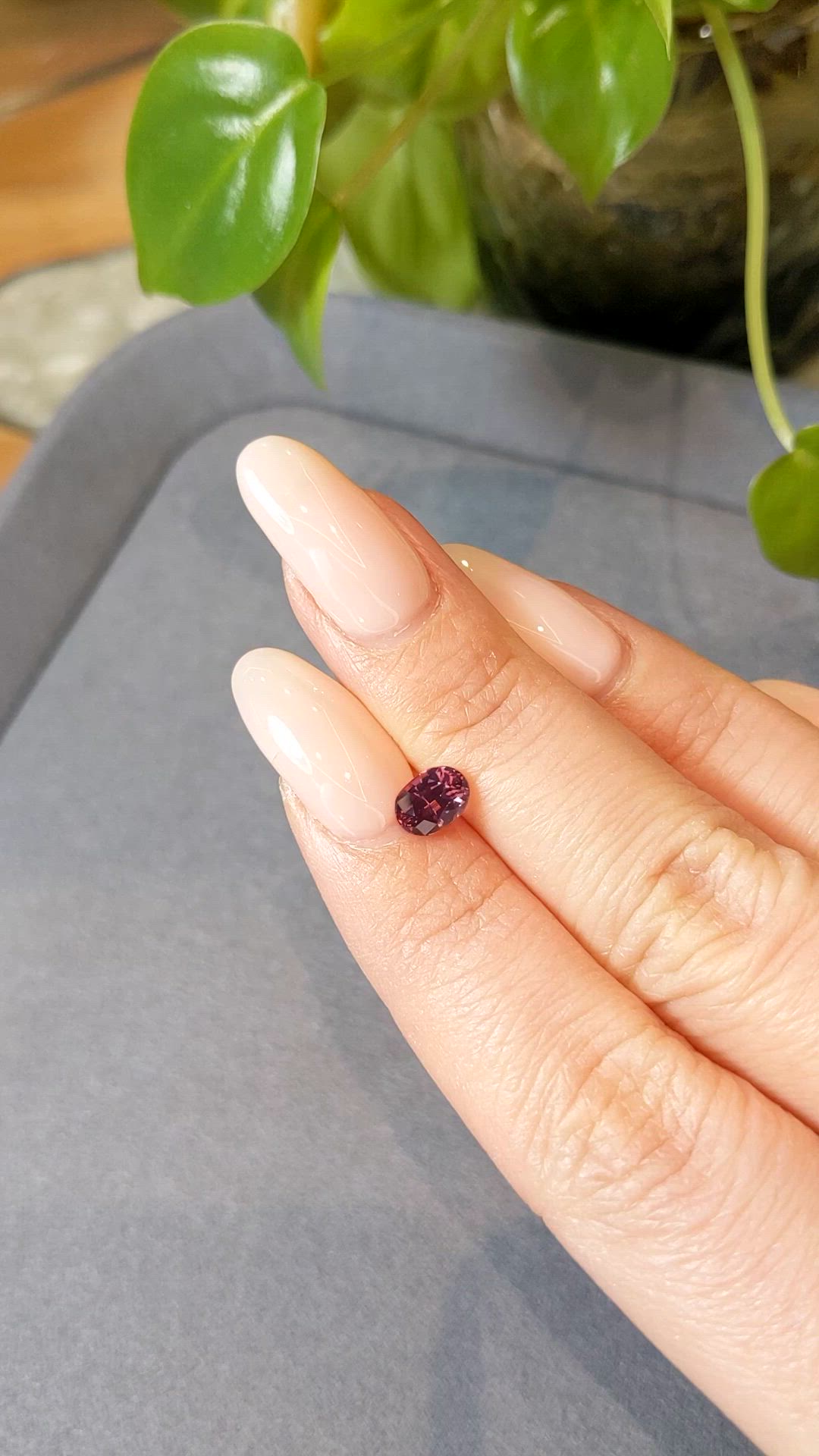 1.00 Ct. Reddish Pink Garnet from Ceylon (Sri Lanka) Size Video