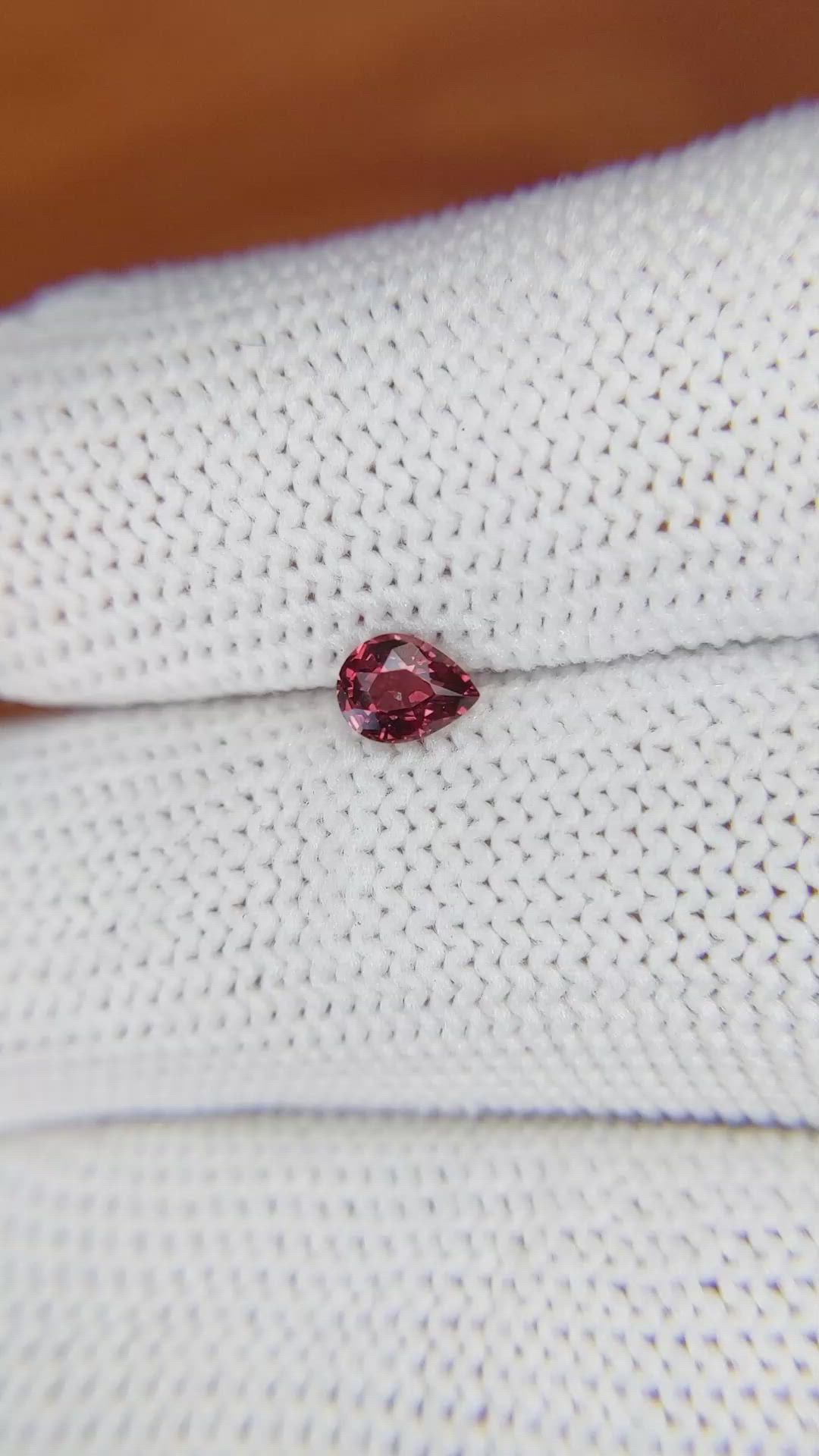 0.43 Ct. Spinel from Ceylon (Sri Lanka) Size Video