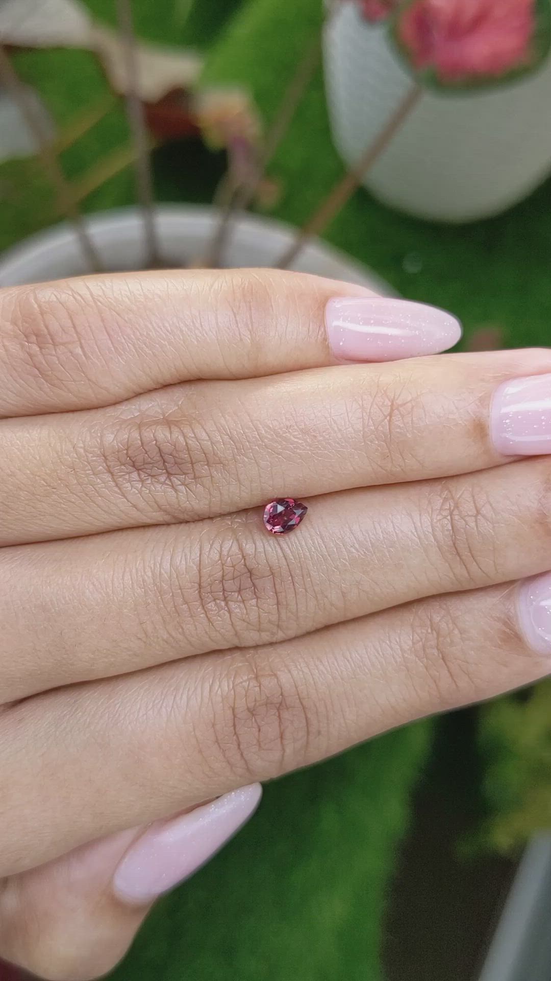 0.43 Ct. Spinel from Ceylon (Sri Lanka) Size Video