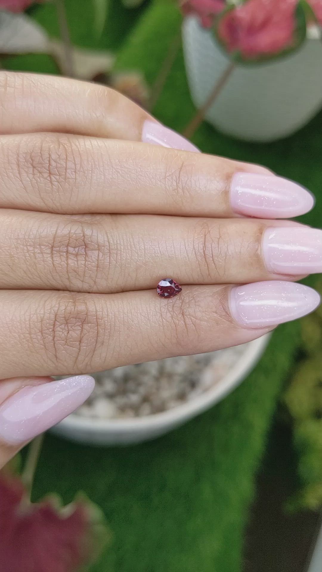 0.43 Ct. Spinel from Ceylon (Sri Lanka) Size Video