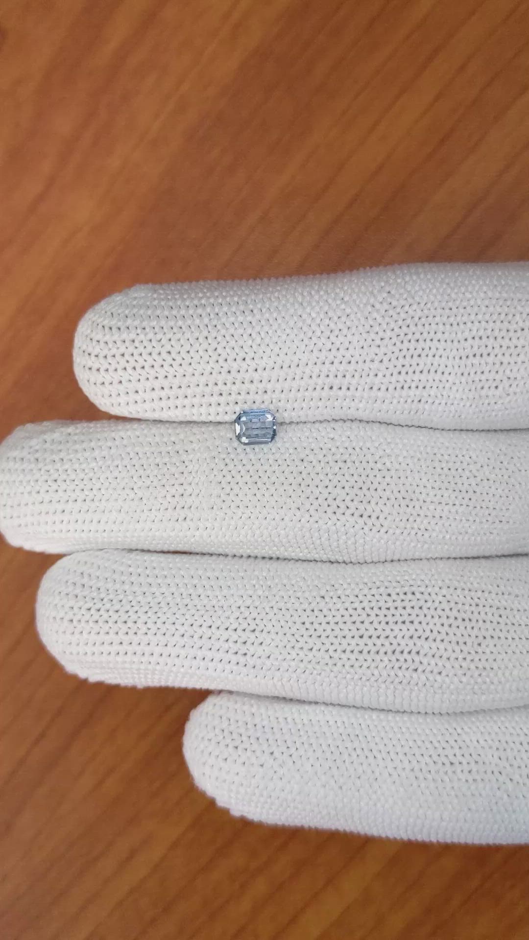 0.41 Ct. Spinel from Ceylon (Sri Lanka) Size Video