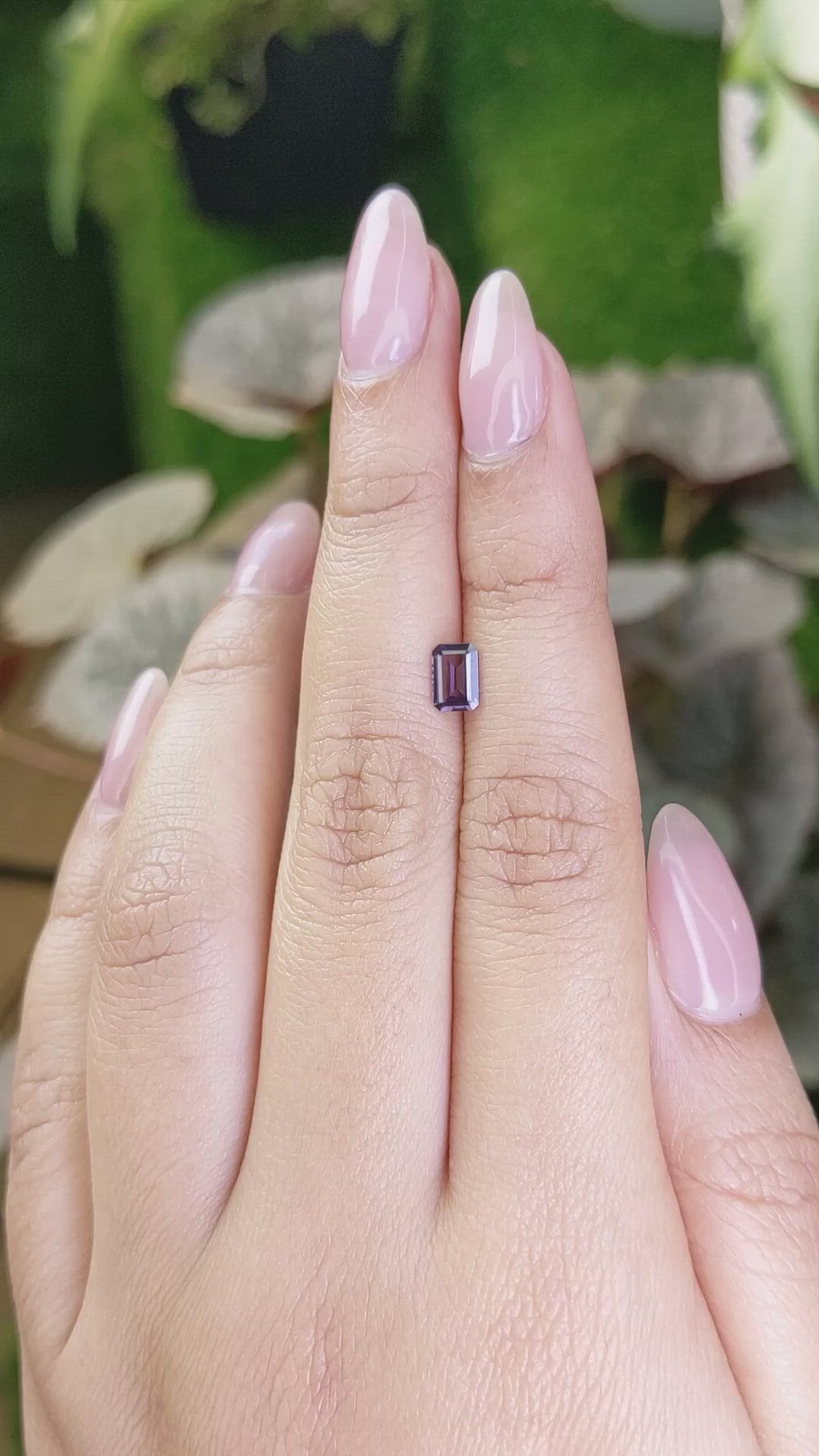 0.52 Ct. Spinel from Ceylon (Sri Lanka) Size Video