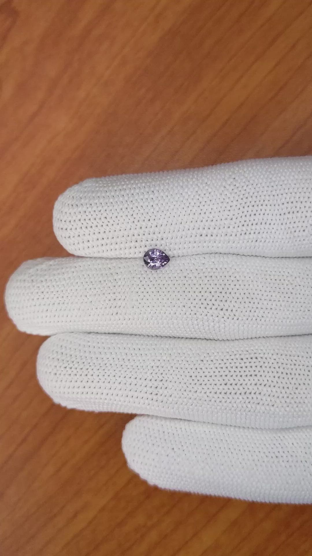 0.39 Ct. Spinel from Ceylon (Sri Lanka) Size Video