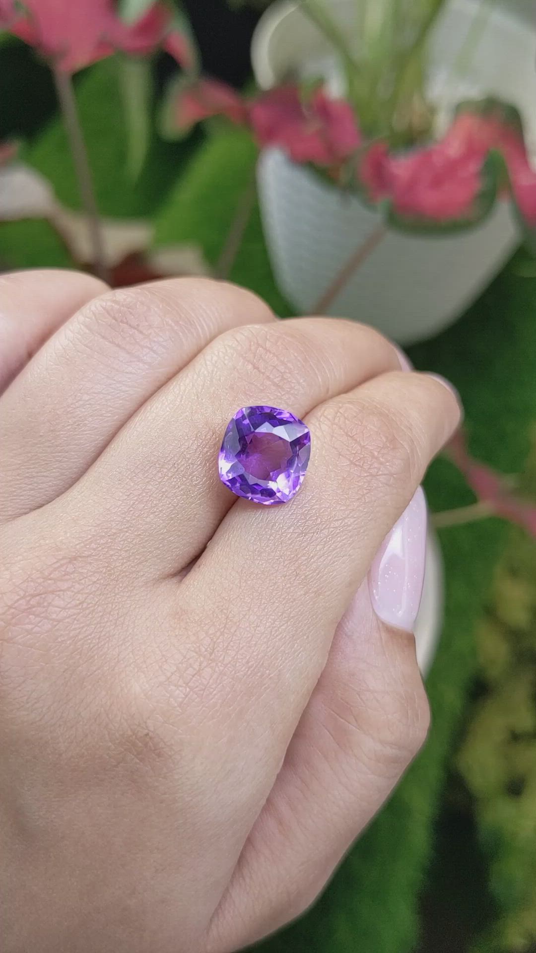 5.95 Ct. Amethyst from Ceylon (Sri Lanka) Size Video