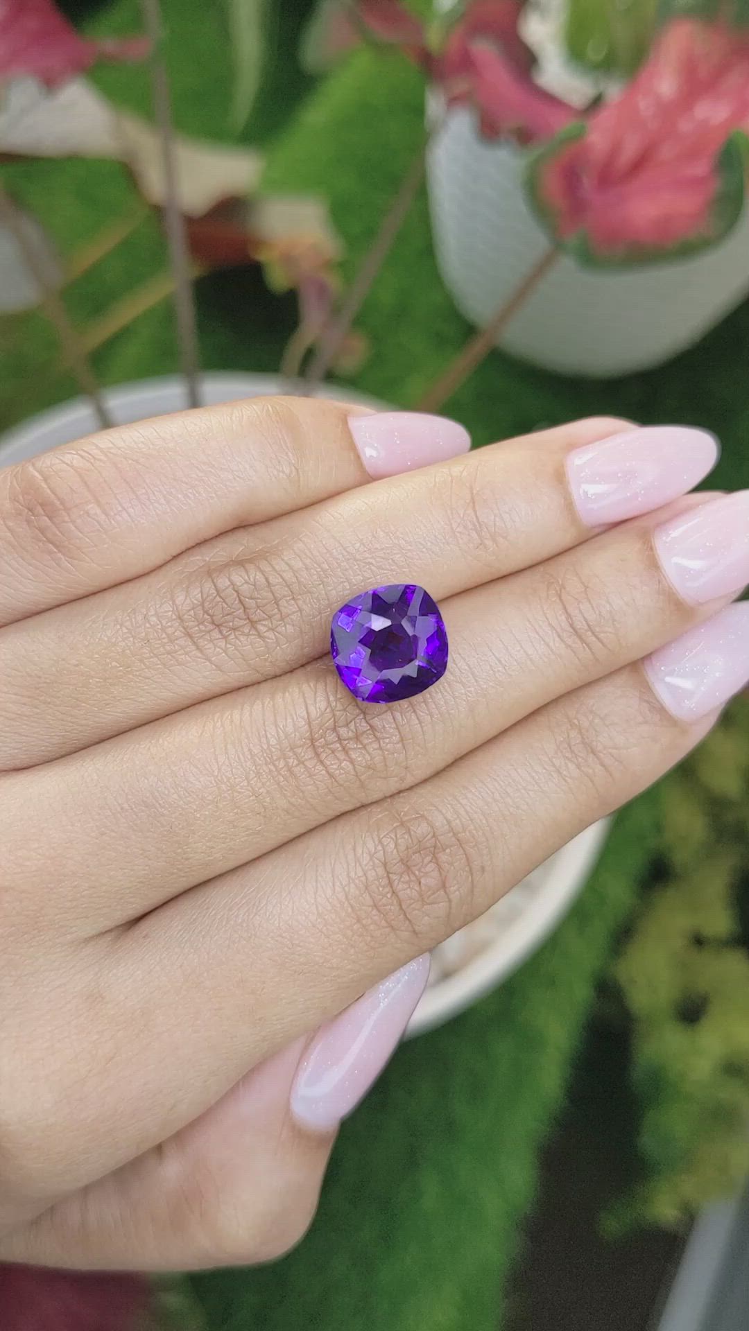 6.30 Ct. Amethyst from Ceylon (Sri Lanka) Size Video